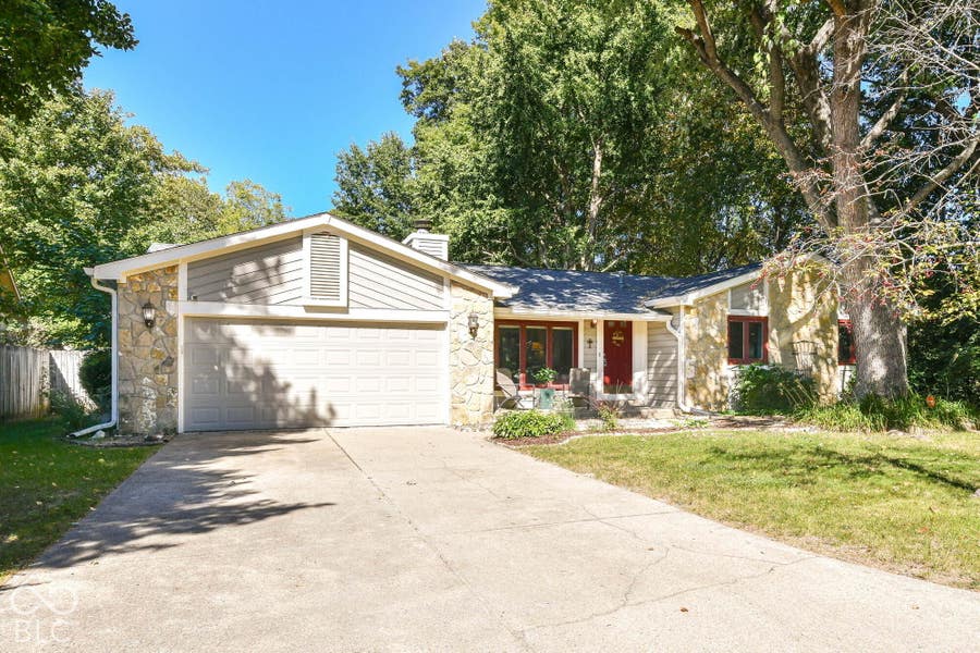 Property photo for 10030 Beam Ridge Drive, Indianapolis, IN