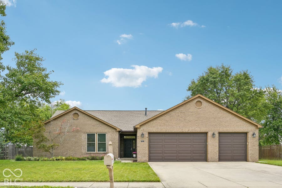 Property photo for 524 Zephyr Way, Westfield, IN