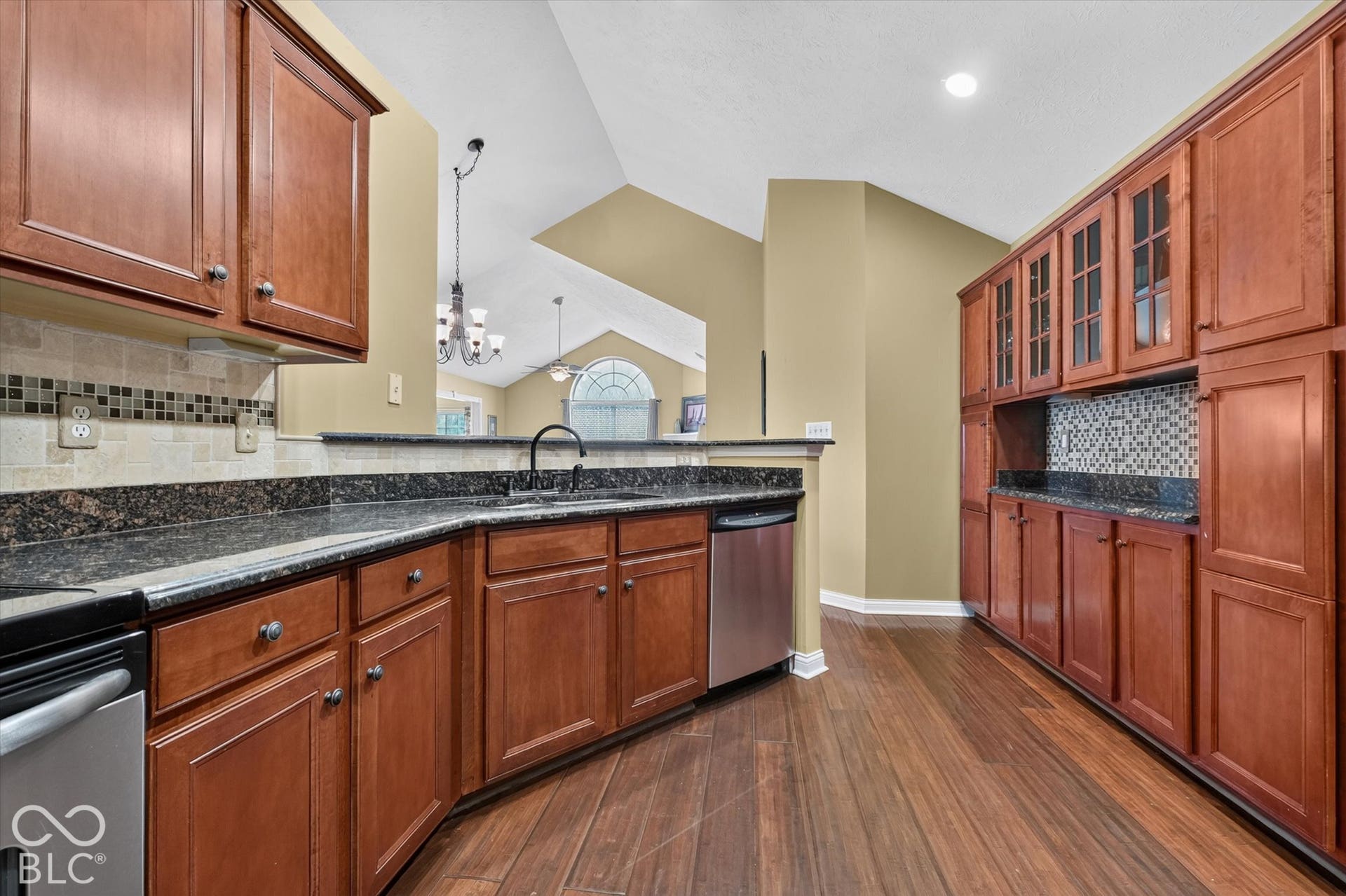 13871 Rue Charlot Lane, McCordsville, IN 46055