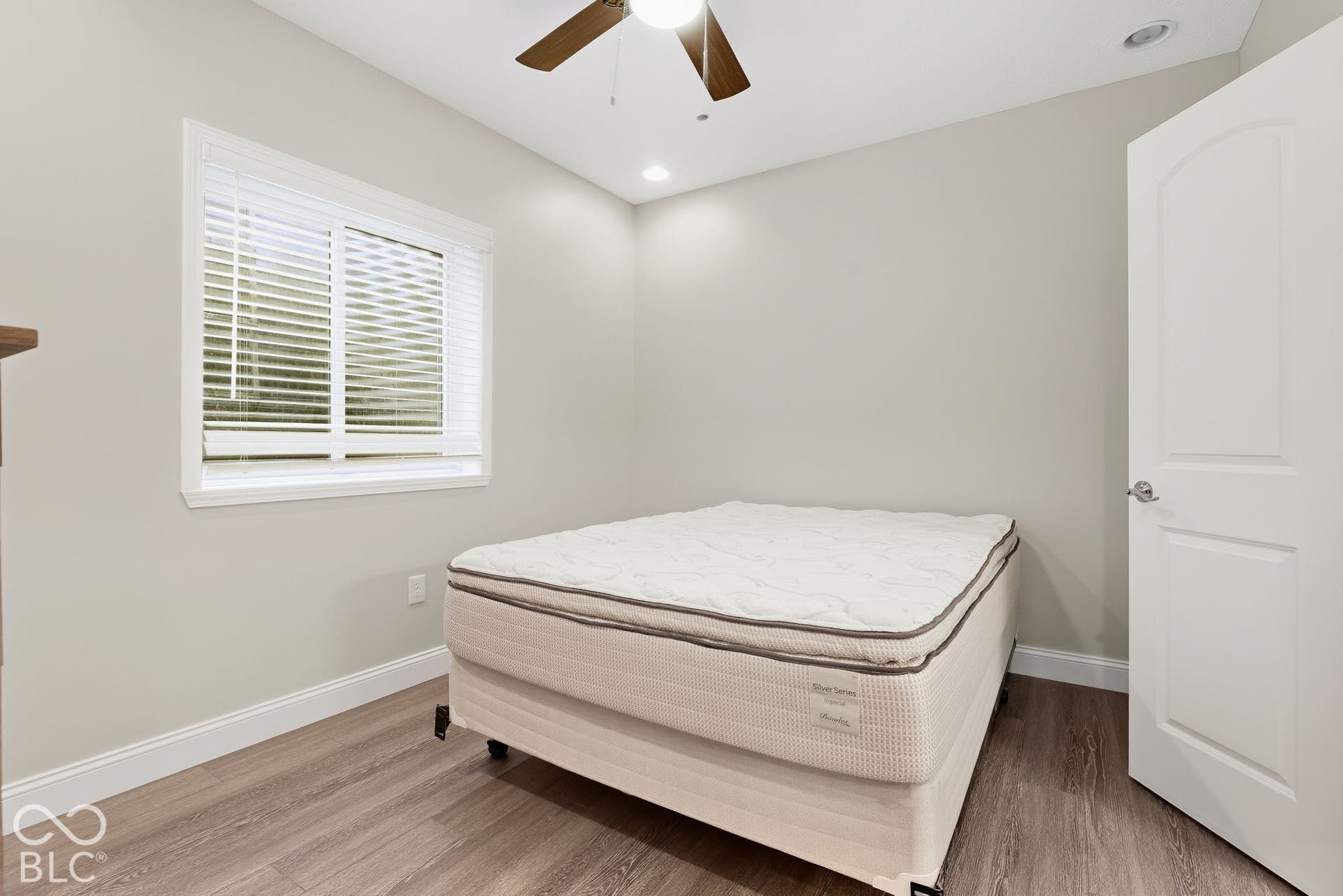 10038 Indian Lake Boulevard N, Indianapolis, IN 46236