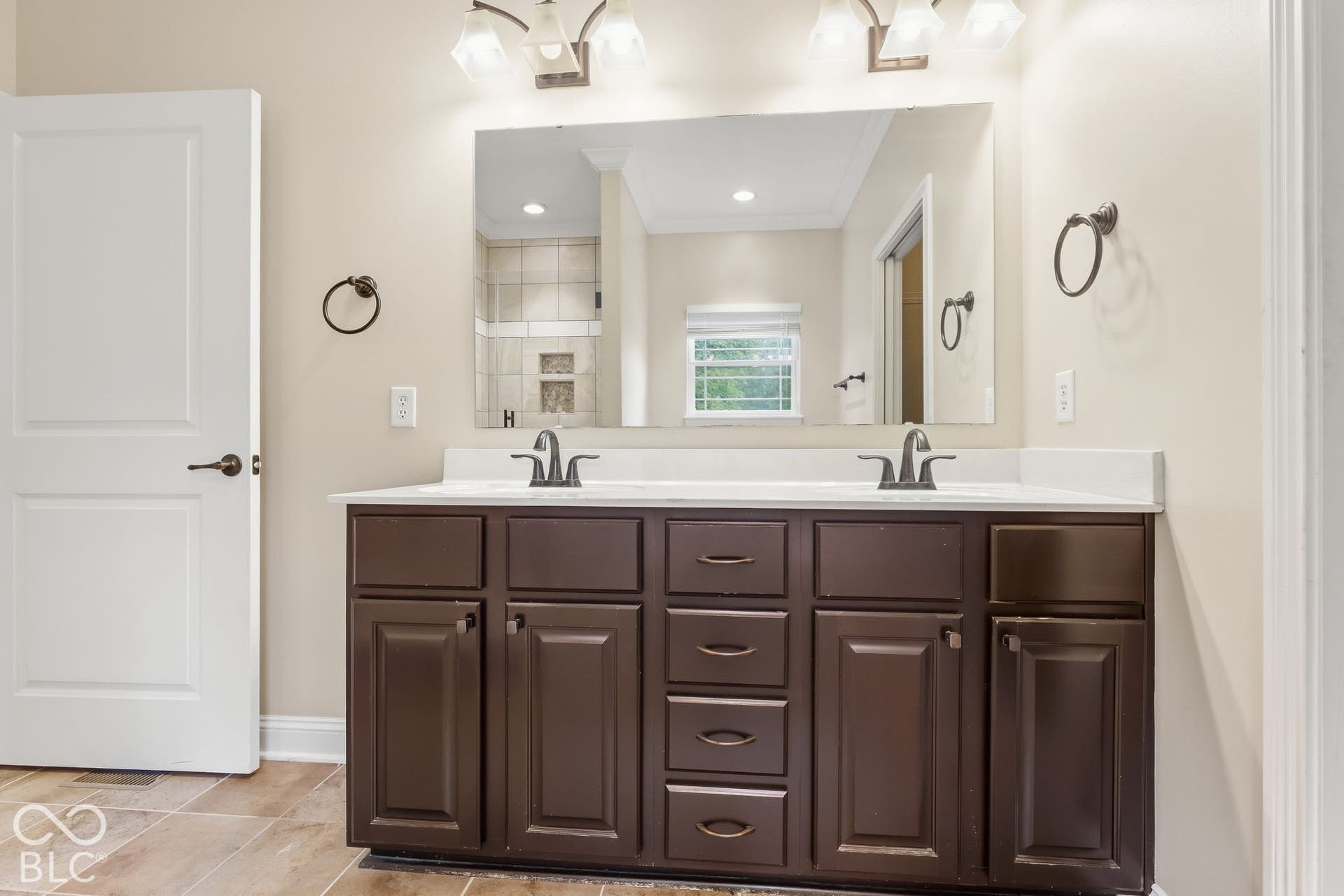 10038 Indian Lake Boulevard N, Indianapolis, IN 46236