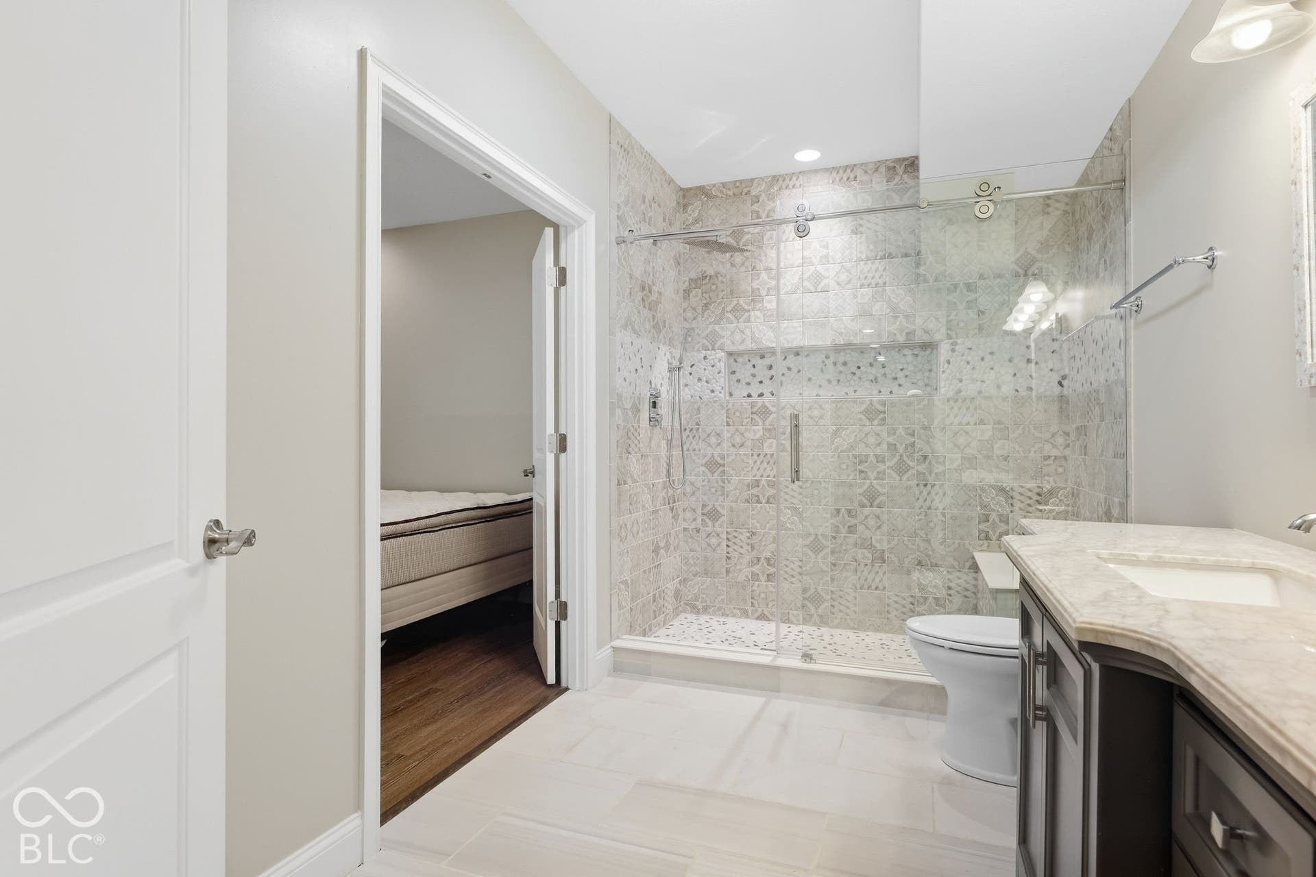 10038 Indian Lake Boulevard N, Indianapolis, IN 46236