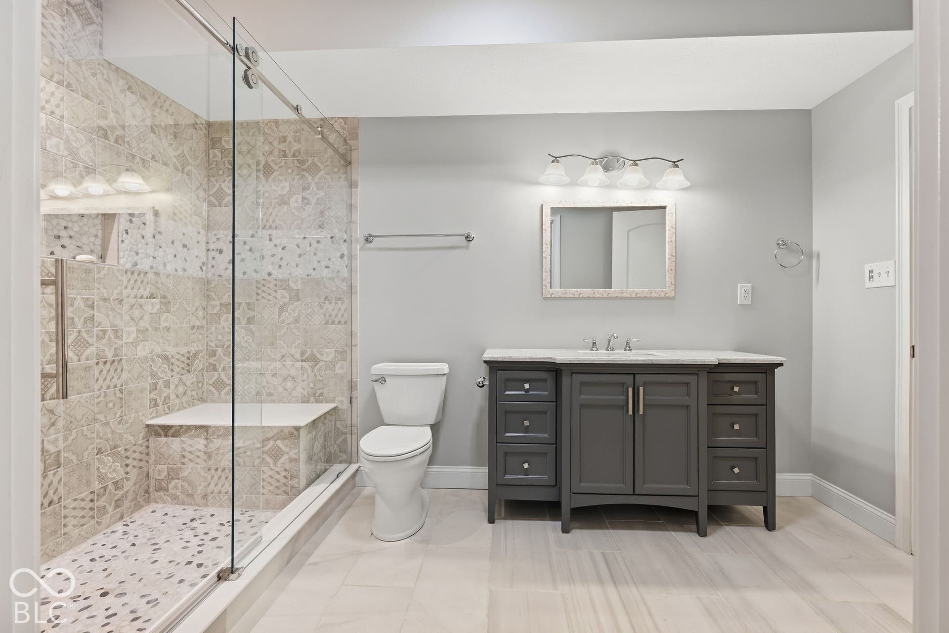 10038 Indian Lake Boulevard N, Indianapolis, IN 46236