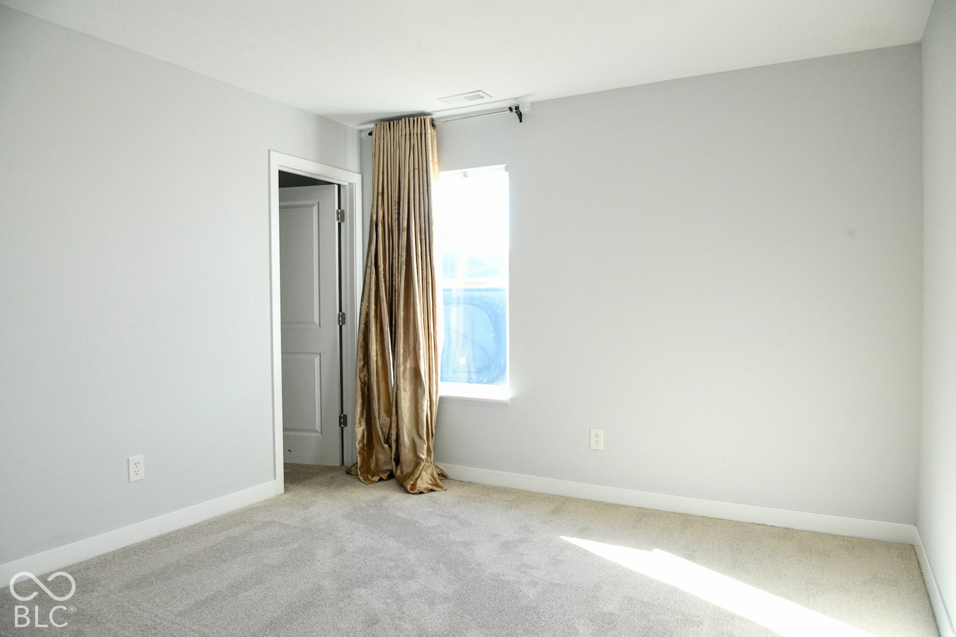 6008 Phillips Drive, Brownsburg, IN 46112 6008 Phillips Drive, Brownsburg, IN 46112