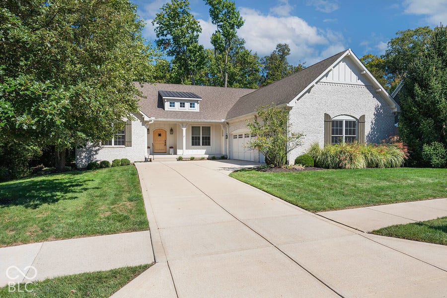 Property photo for 6562 W May Apple Drive, McCordsville, IN