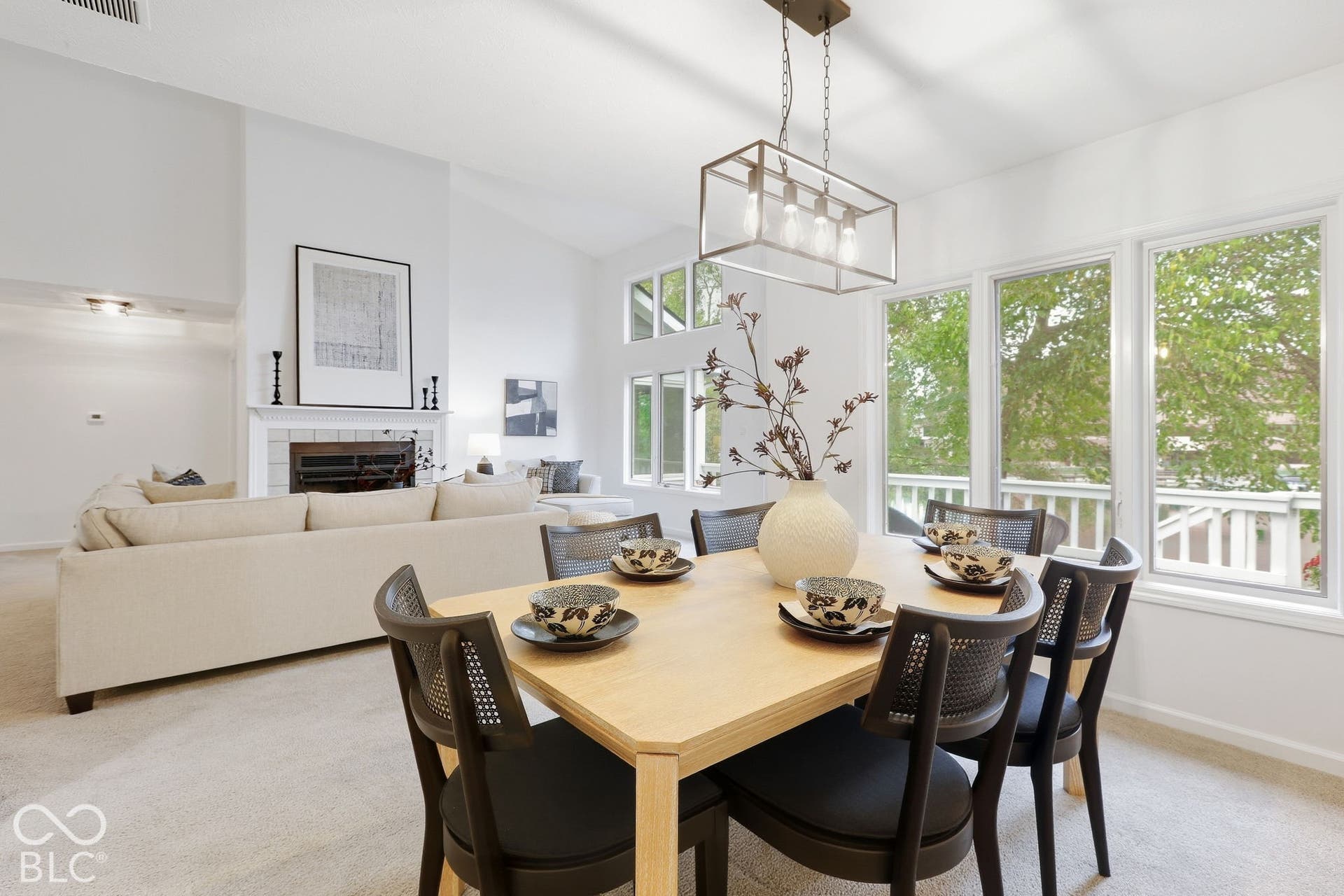 8103 Clearwater Parkway, Indianapolis, IN 46240