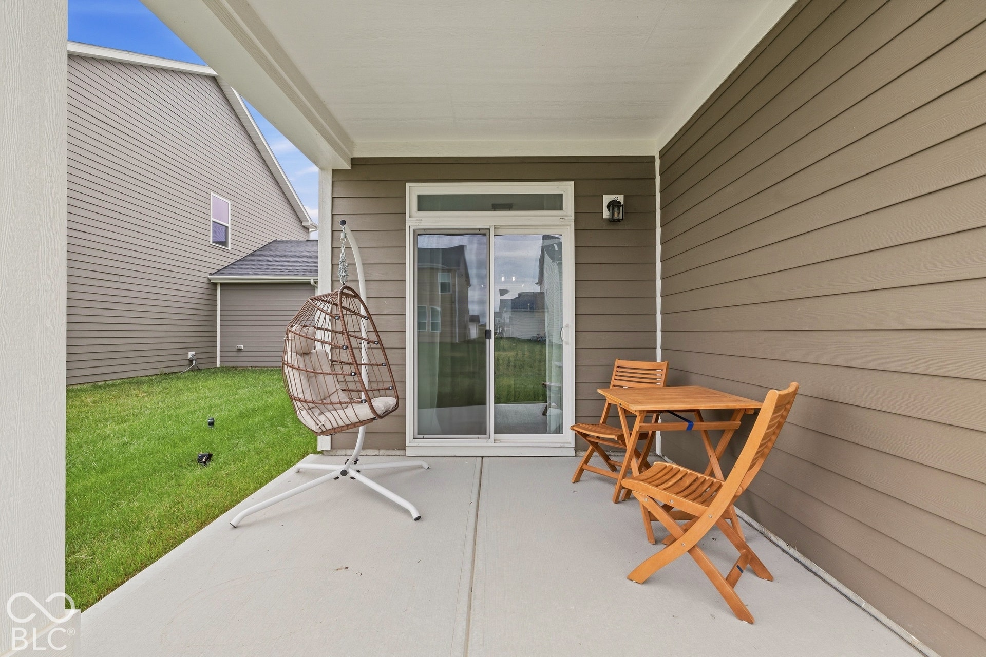 Covered patio/back porch