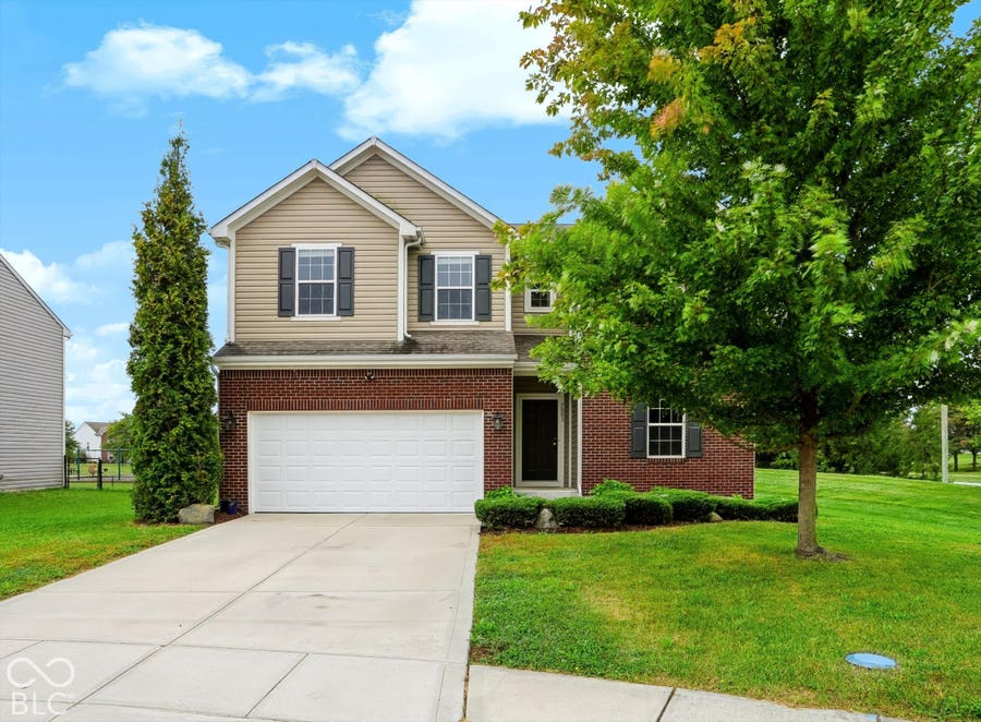 Property photo for 7803 Housefinch Lane, Indianapolis, IN