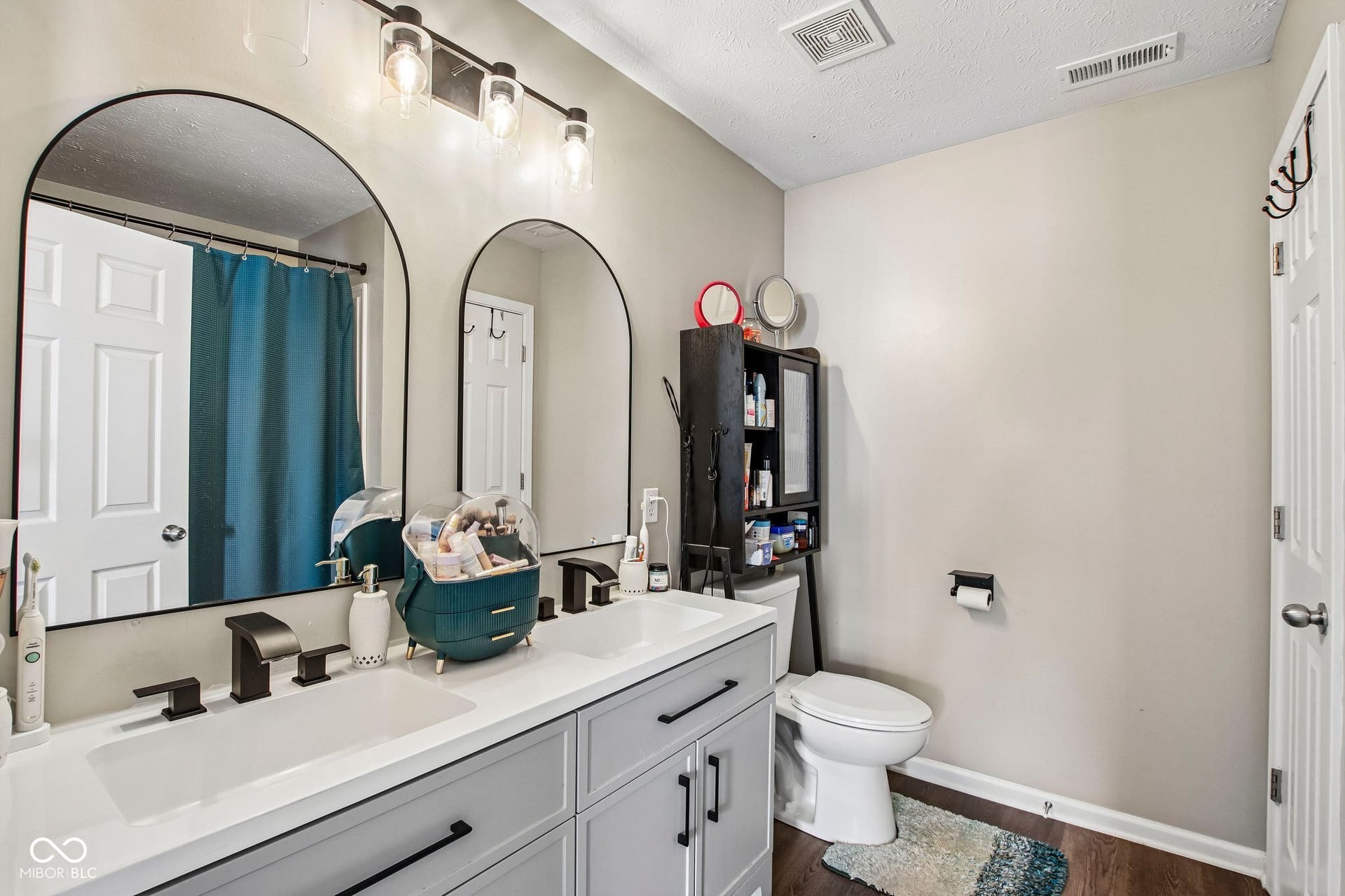3079 Harvest Grove Lane, Bargersville, IN 46106 3079 Harvest Grove Lane, Bargersville, IN 46106