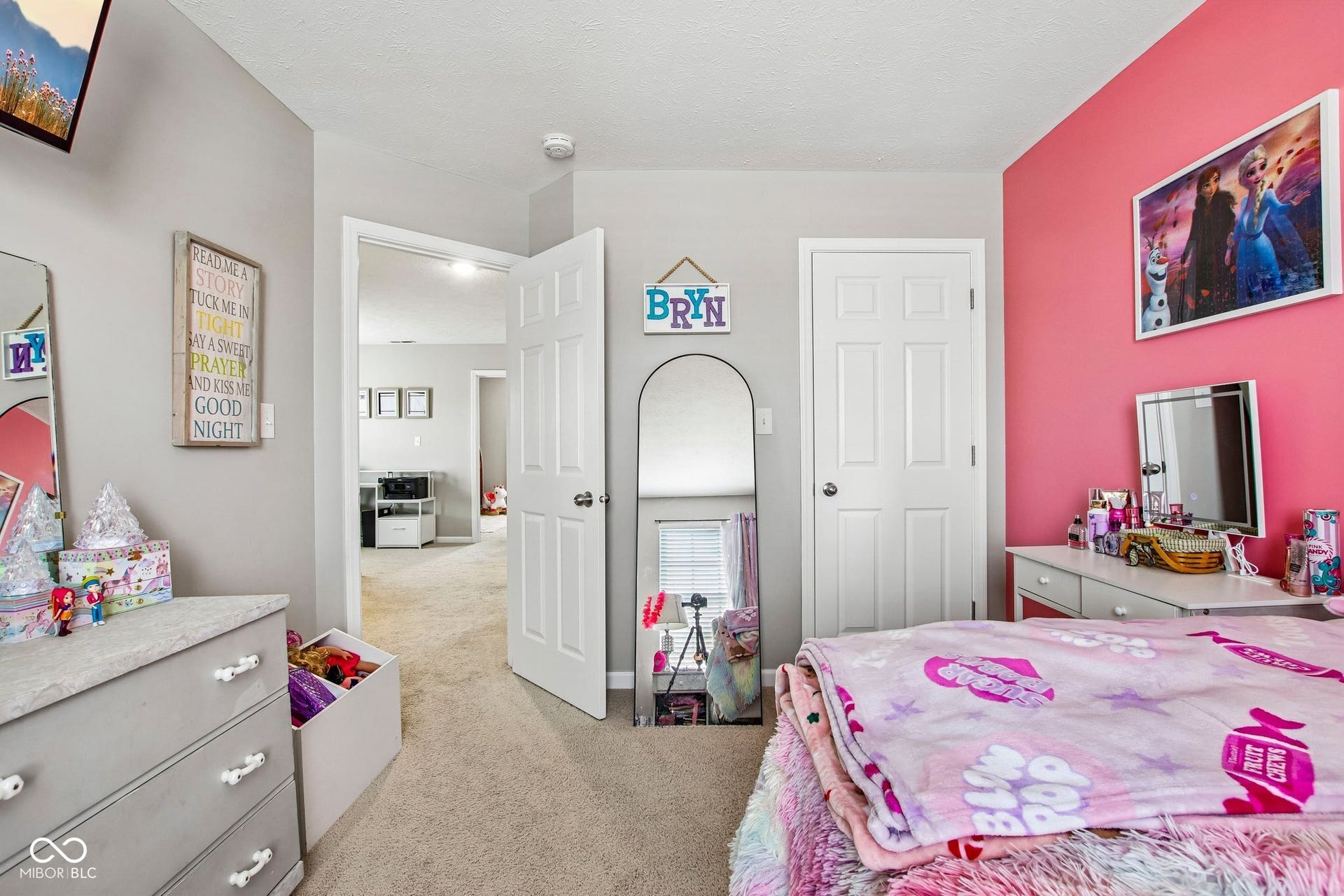 3079 Harvest Grove Lane, Bargersville, IN 46106 3079 Harvest Grove Lane, Bargersville, IN 46106