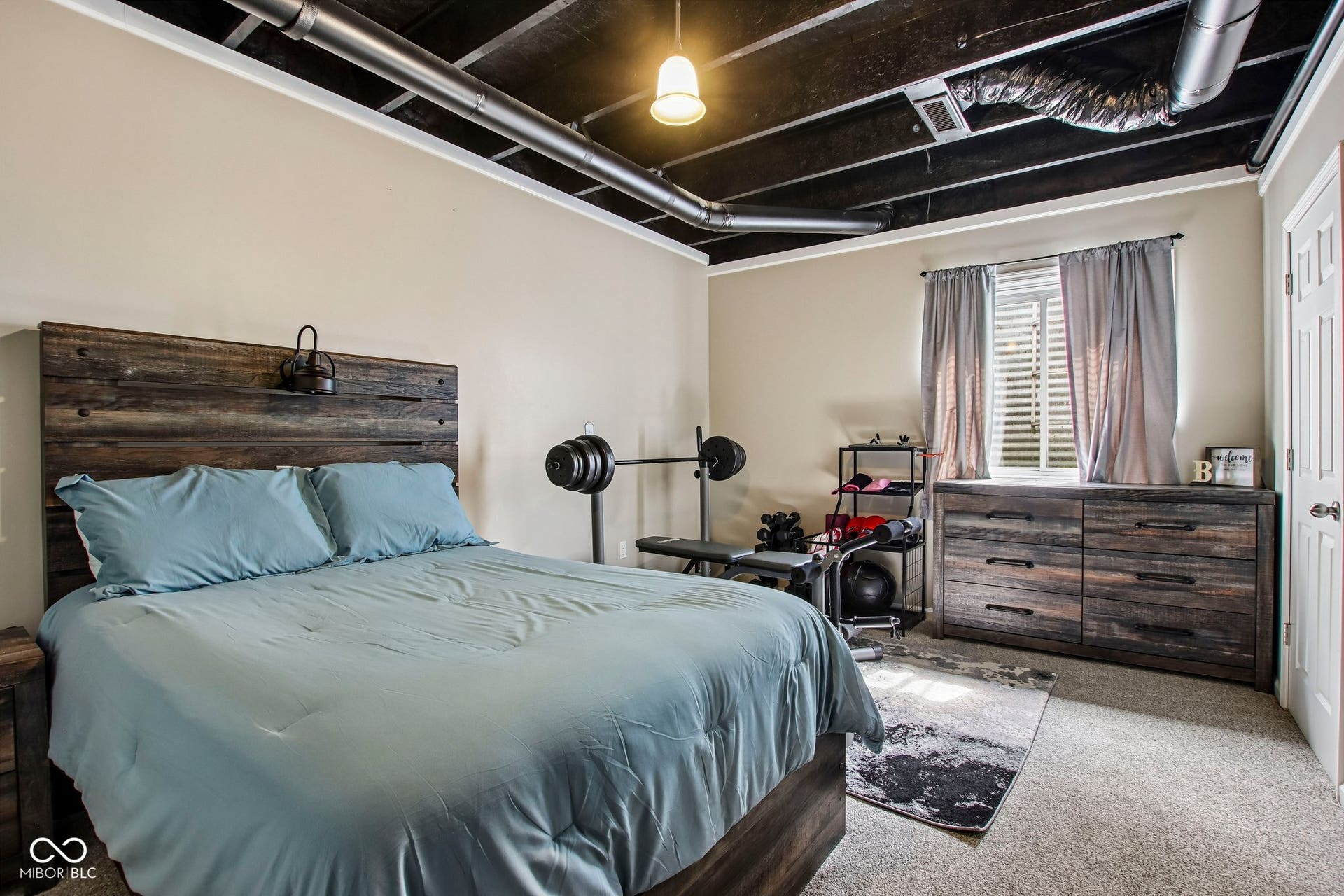 3079 Harvest Grove Lane, Bargersville, IN 46106 3079 Harvest Grove Lane, Bargersville, IN 46106