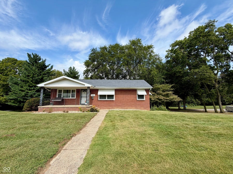 Property photo for 1029 Orchard Drive, Covington, IN
