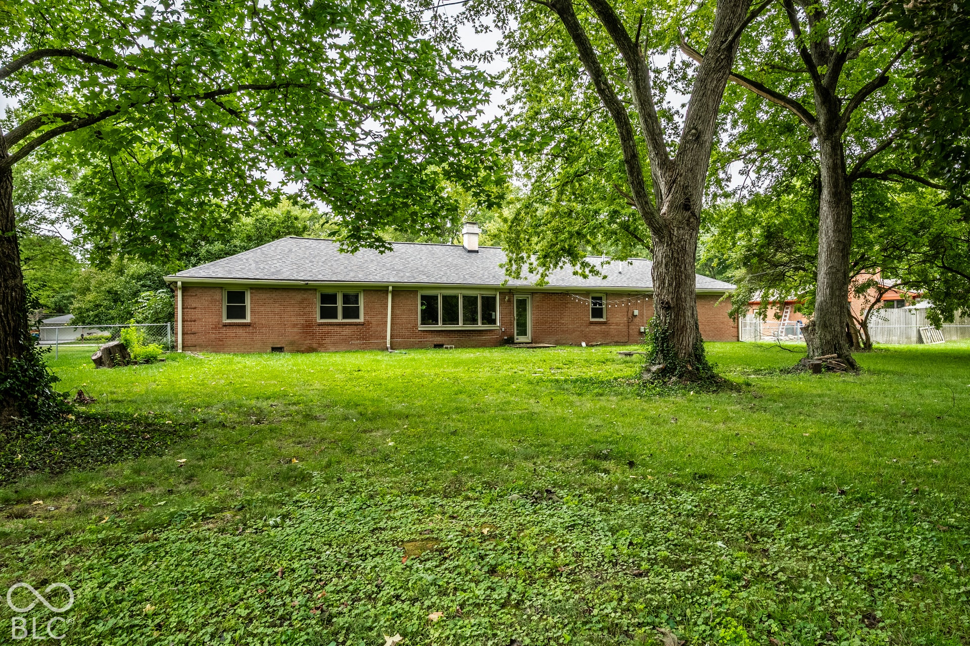 560 Golf Lane, Indianapolis, IN 46260