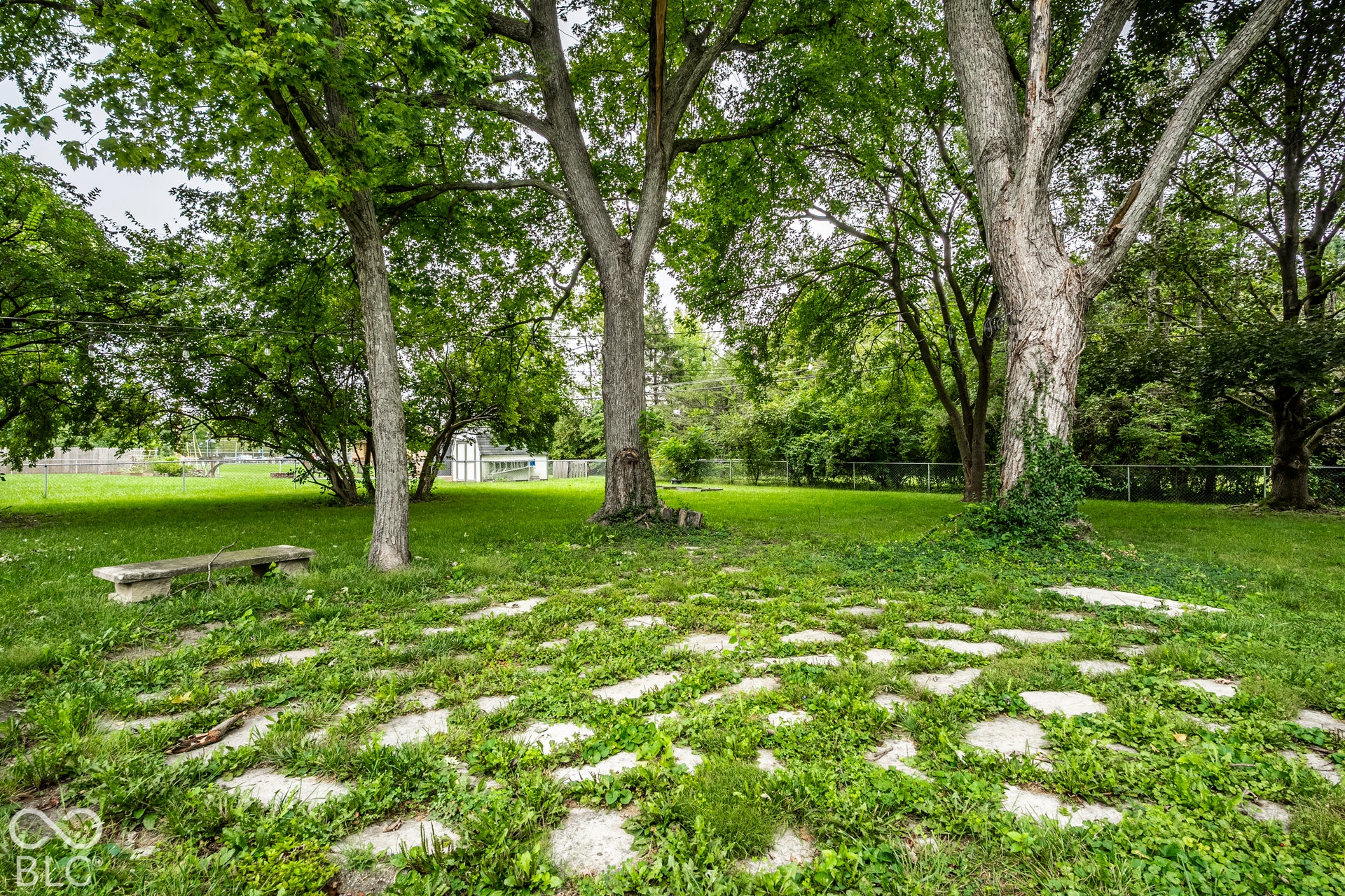 560 Golf Lane, Indianapolis, IN 46260
