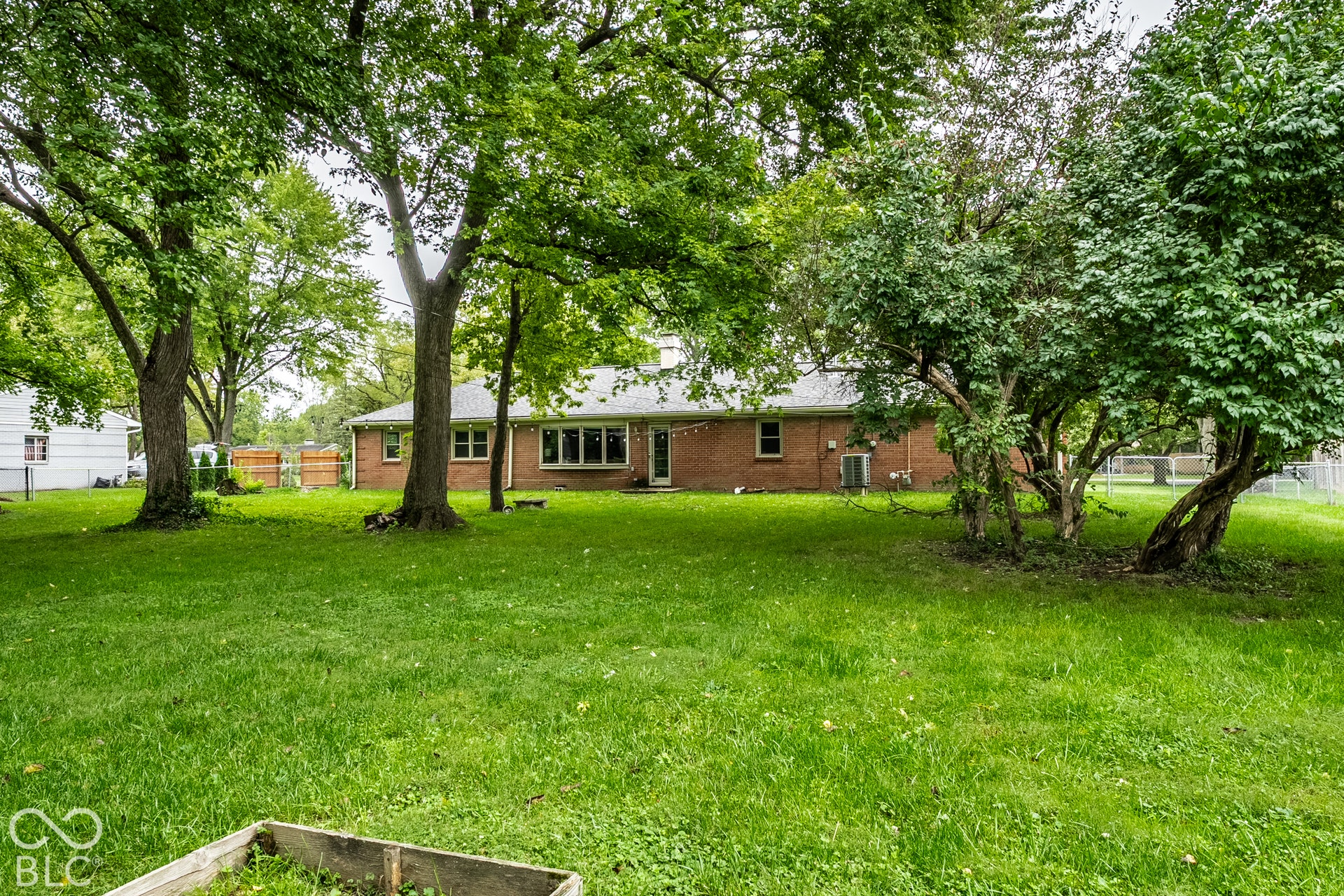 560 Golf Lane, Indianapolis, IN 46260