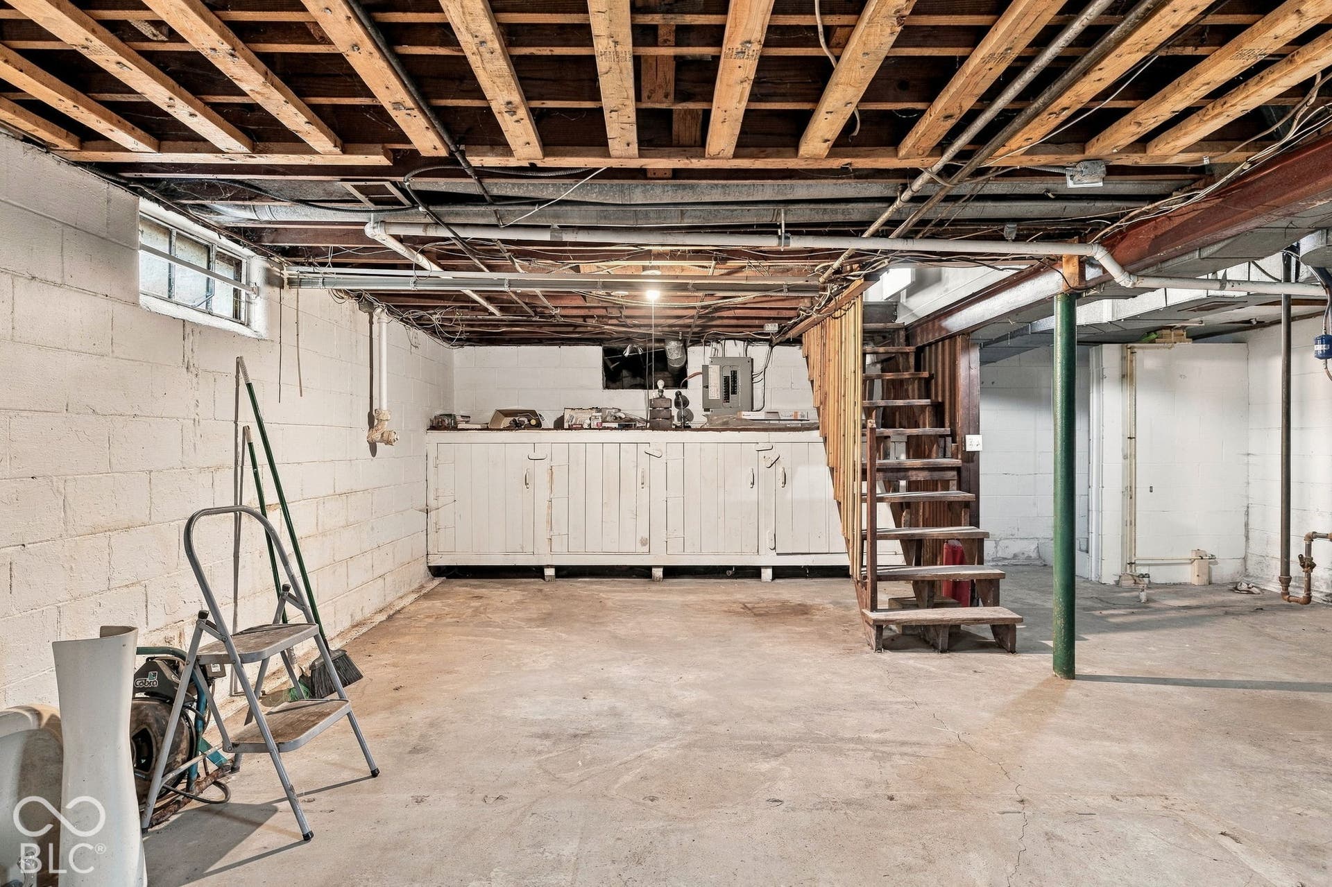 1522 N Drexel Avenue, Indianapolis, IN 46201 1522 N Drexel Avenue, Indianapolis, IN 46201