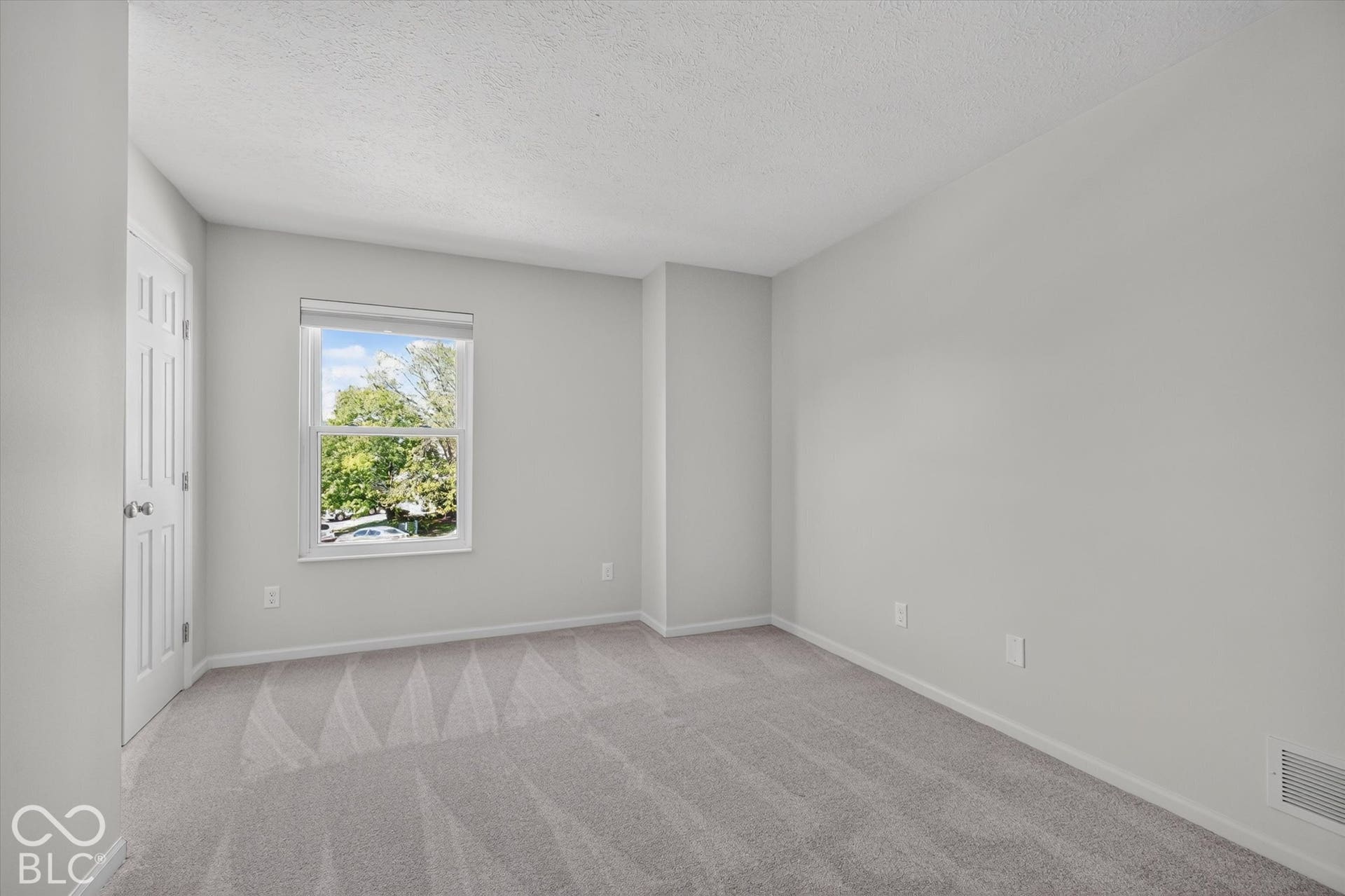8973 Wooster Court, Fishers, IN 46038