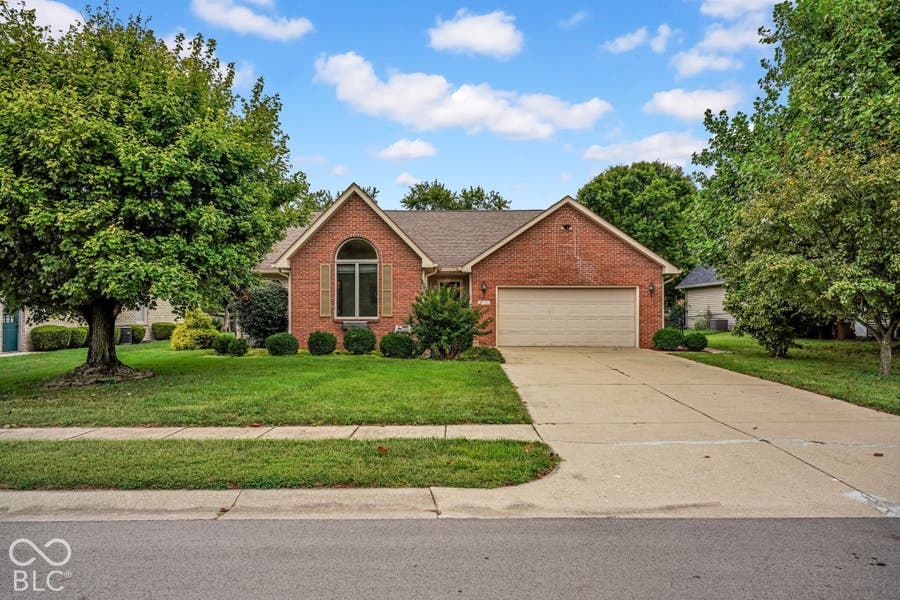 Property photo for 2470 Fairfax Court, Columbus, IN