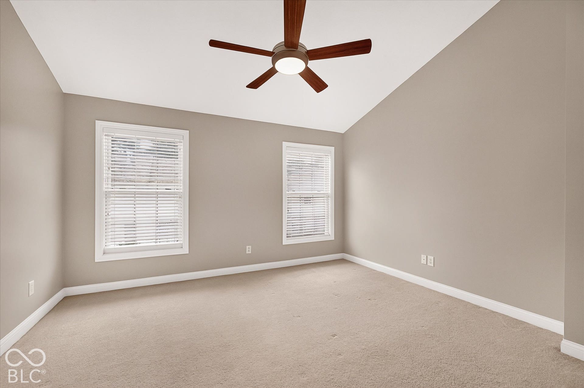 8655 N Meridian Street, Indianapolis, IN 46260