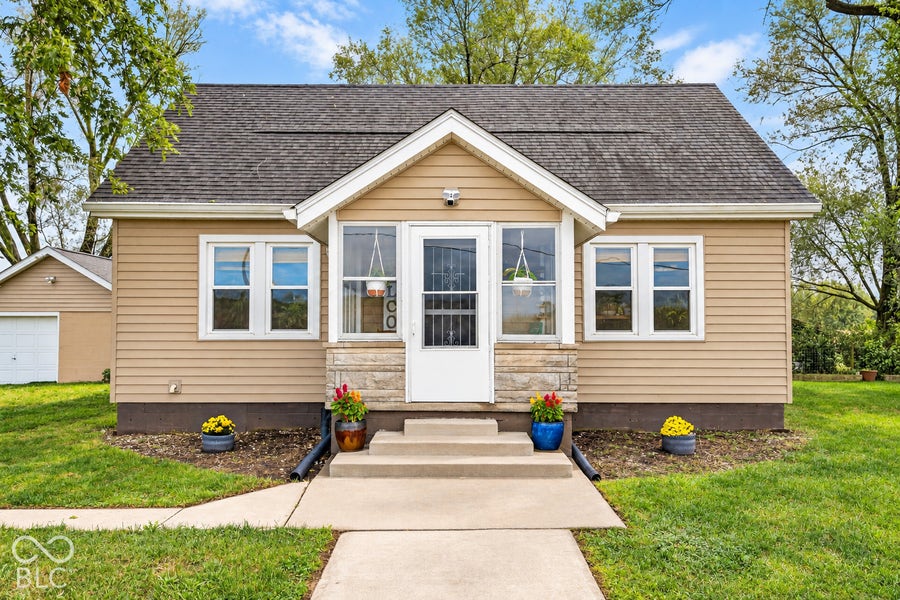 Property photo for 7303 E 400 S, Columbus, IN