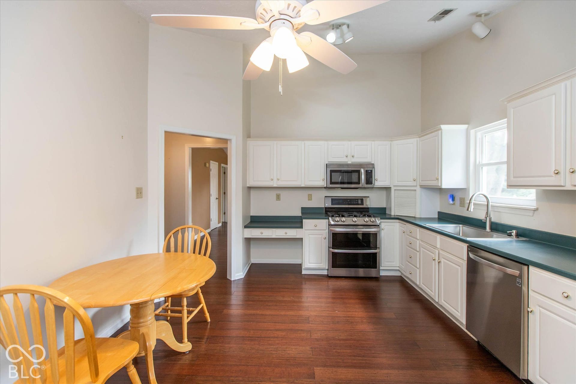 11450 Cherry Blossom West Drive, Fishers, IN 46038