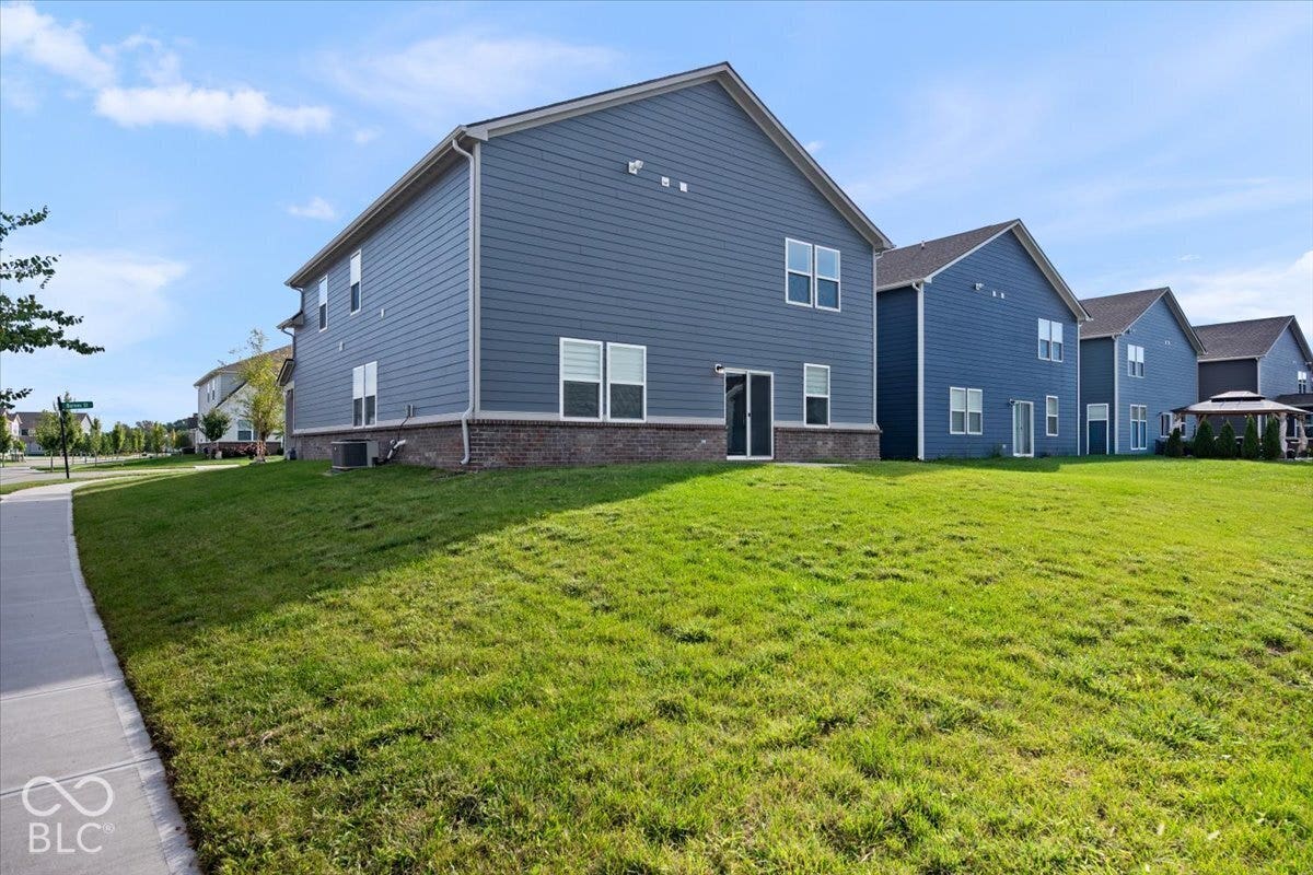 17252 Barnes Street, Westfield, IN 46074