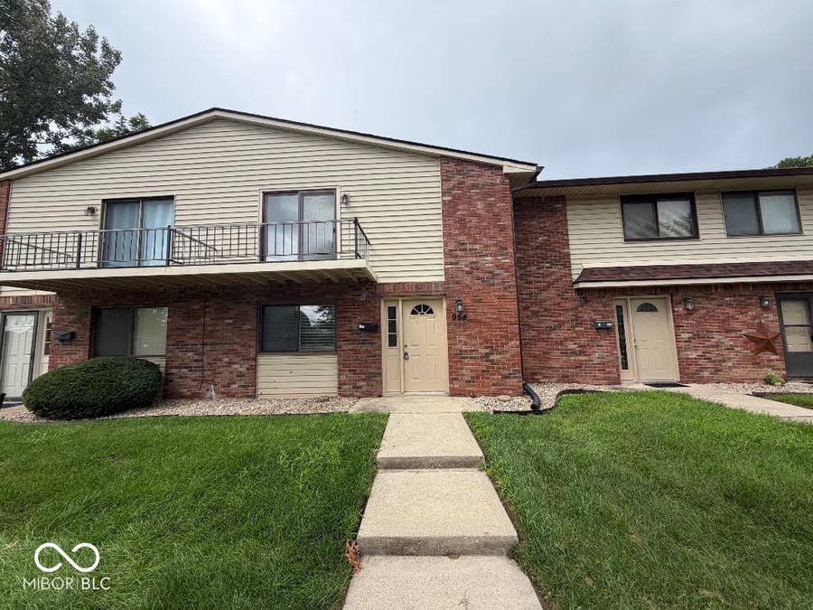 Property photo for 954 Greenwood W, Greenwood, IN