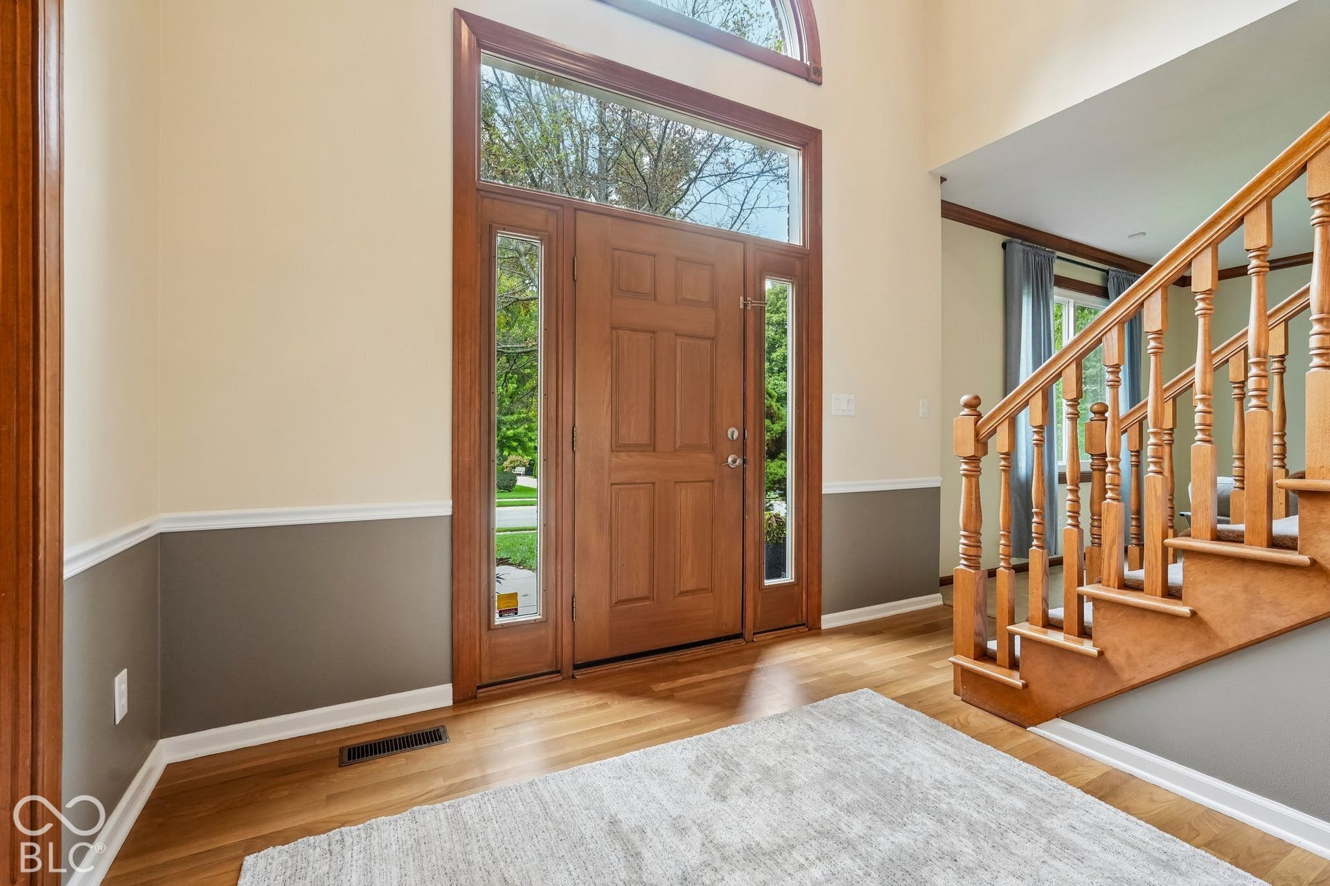 9119 Bay Port Circle, Indianapolis, IN 46236