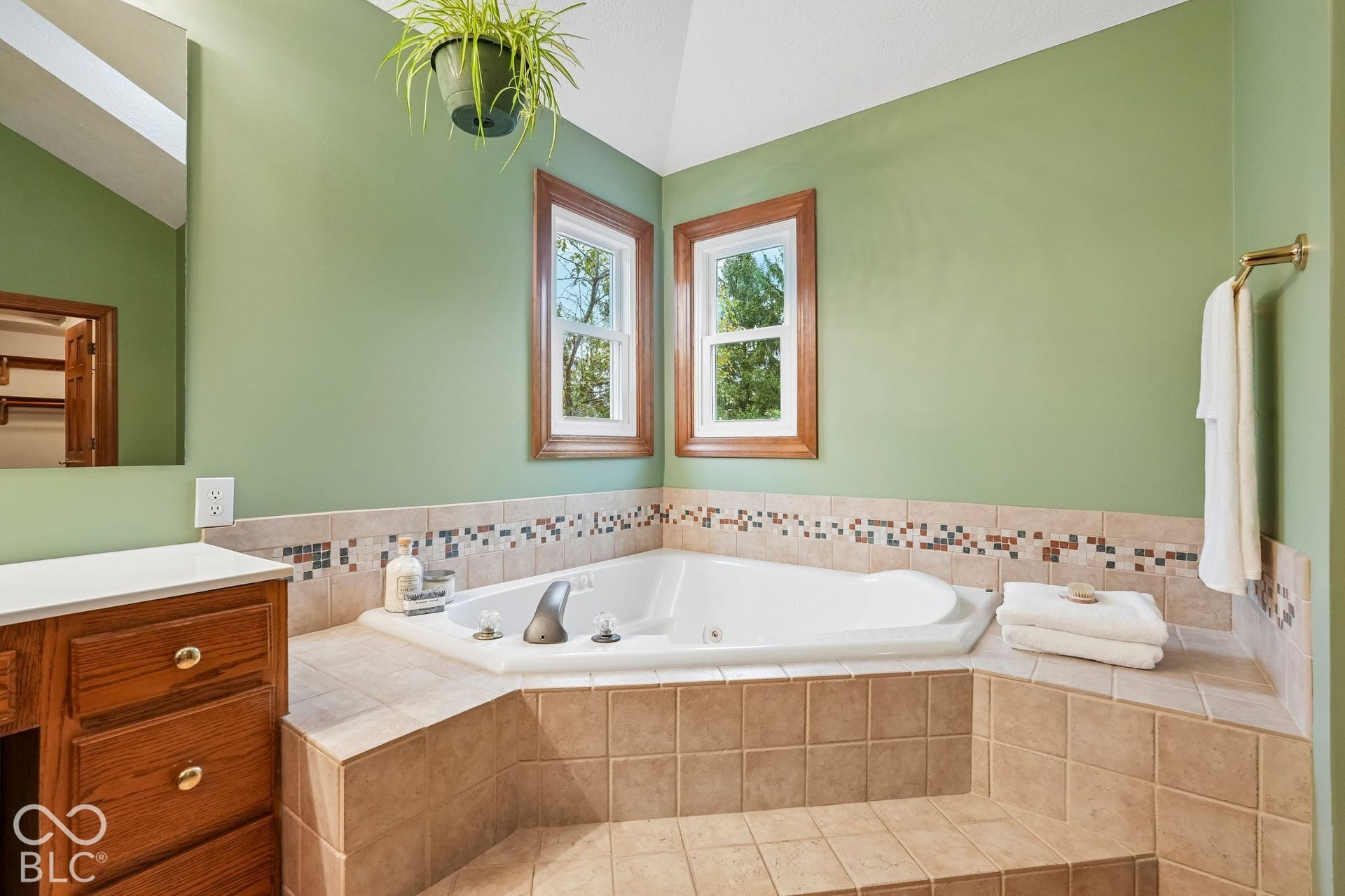 9119 Bay Port Circle, Indianapolis, IN 46236