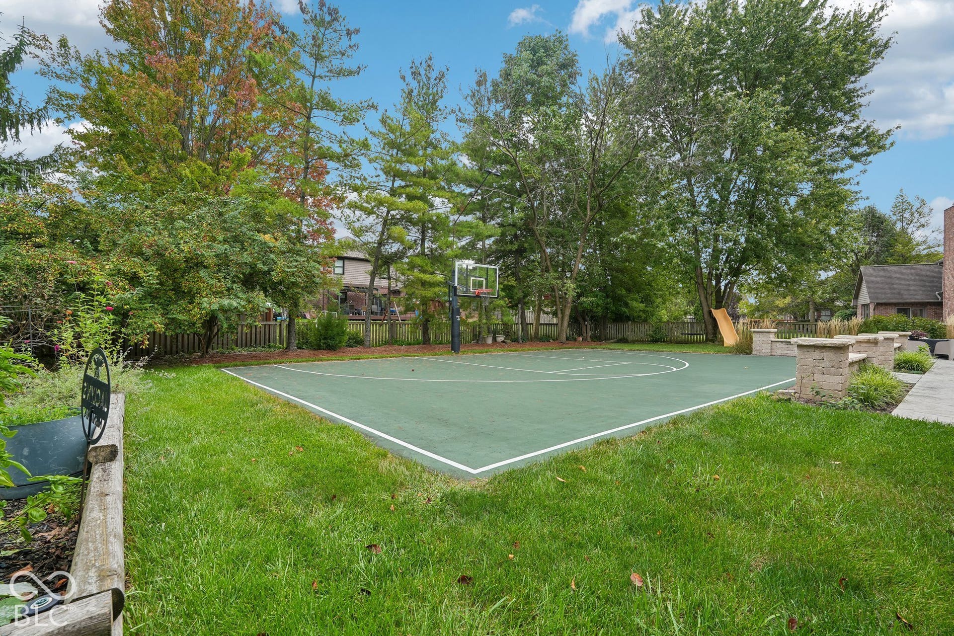 9119 Bay Port Circle, Indianapolis, IN 46236