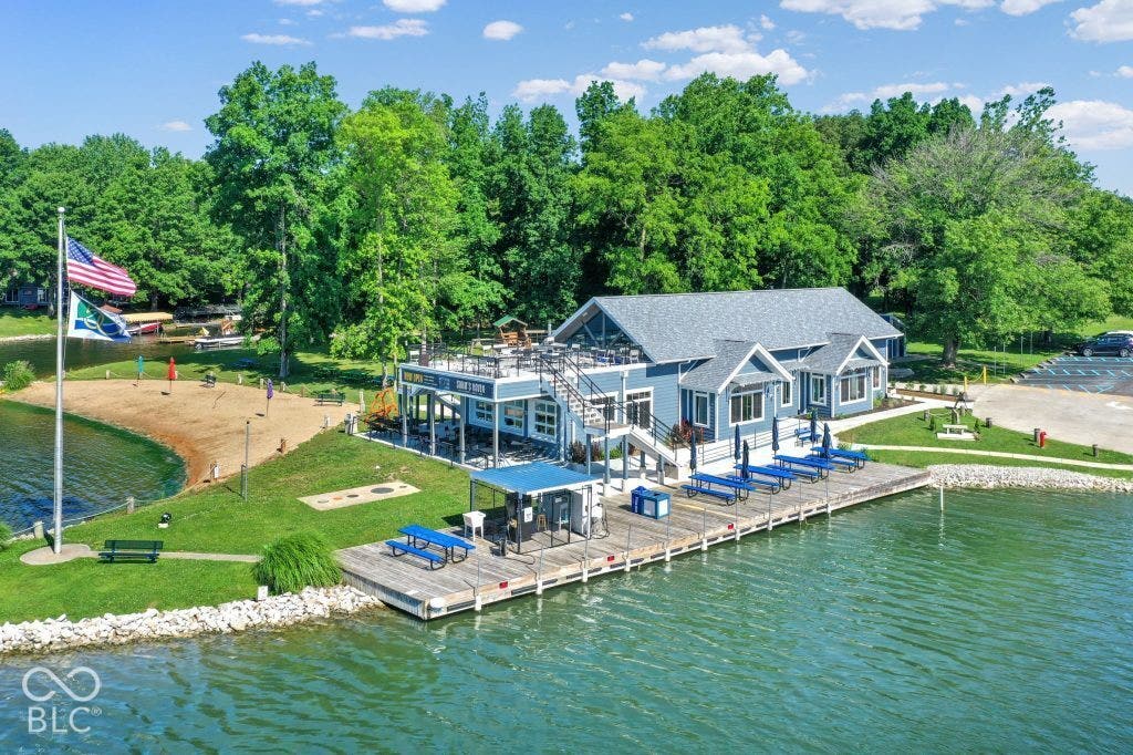 140 Patriots Landing, Fillmore, IN 46128