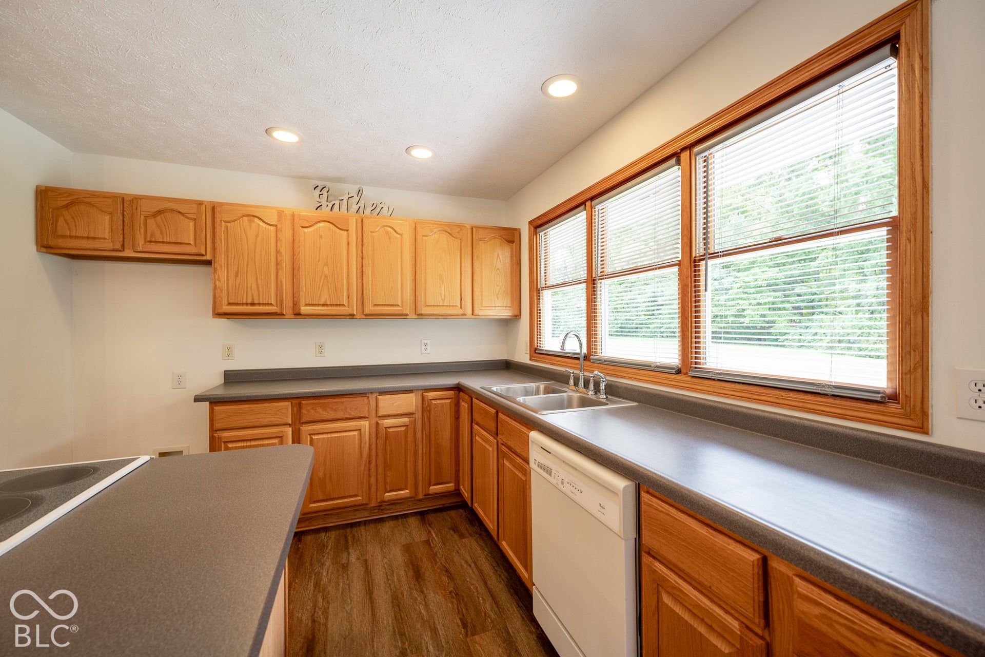 Plenty of counter space