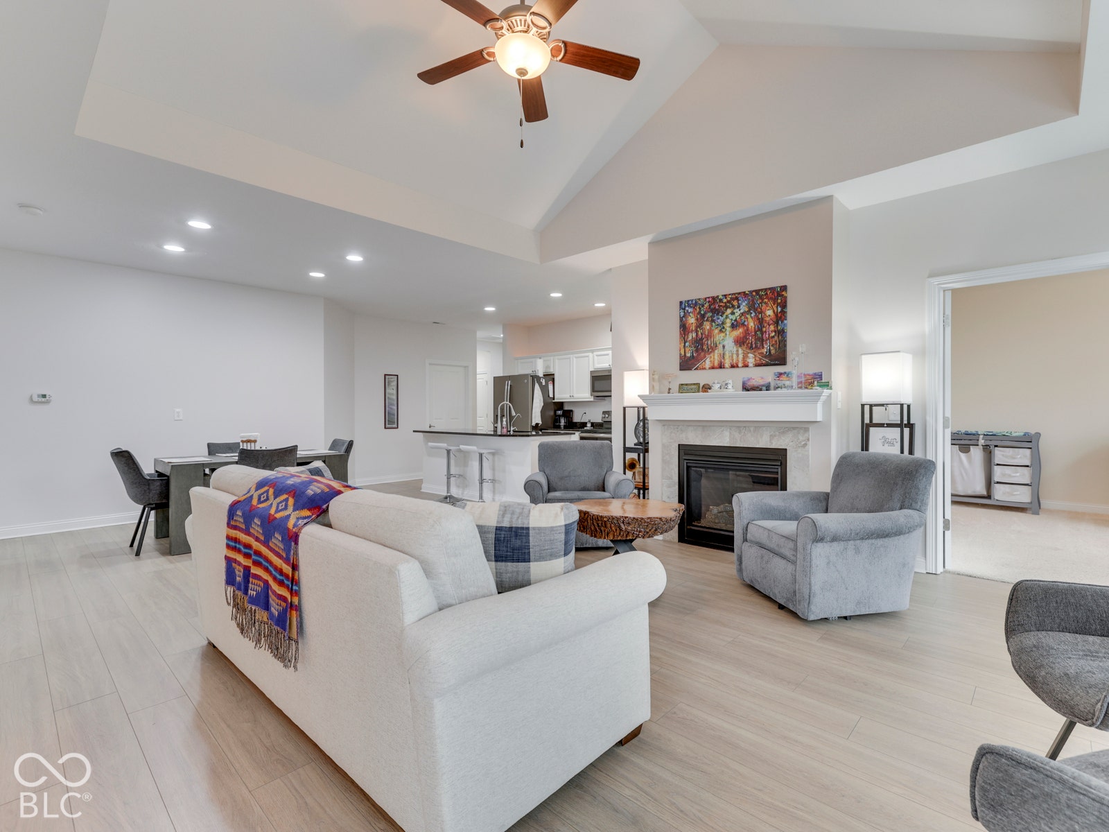 Open concept with architectural details for definition
