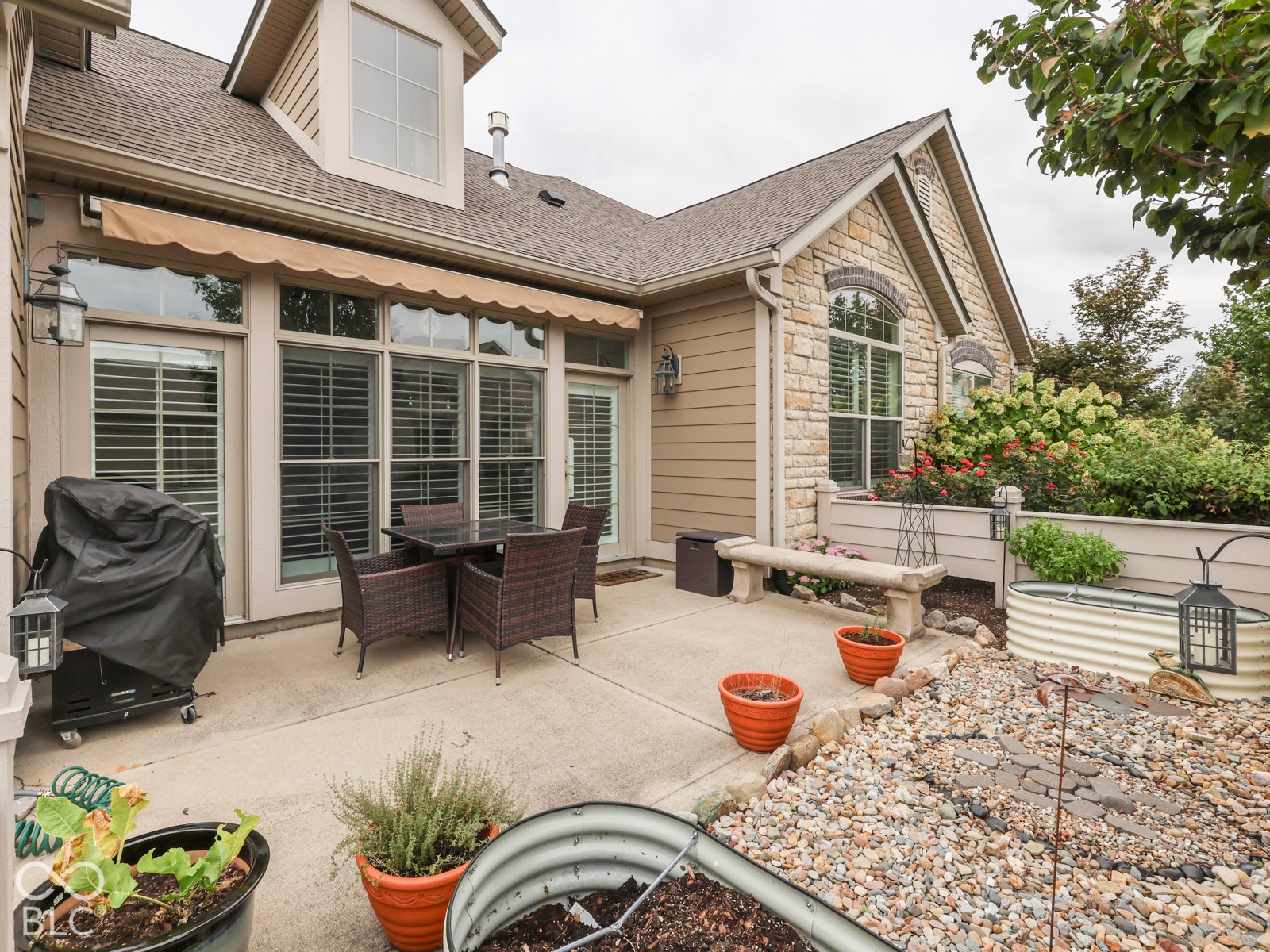 Large outdoor space for entertaining or just a cup of morning joe