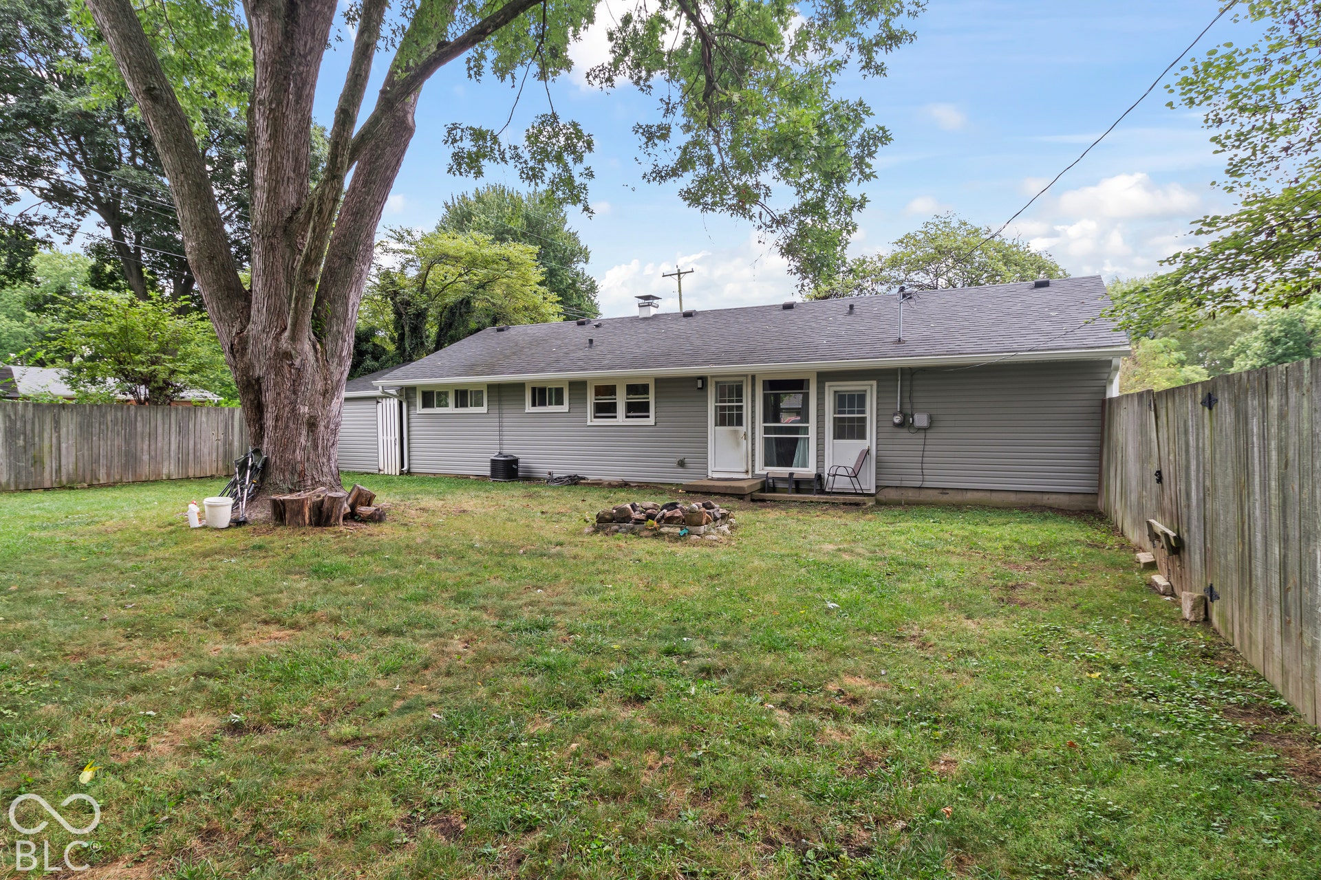 1204 Orchard Lane, Franklin, IN 46131 1204 Orchard Lane, Franklin, IN 46131
