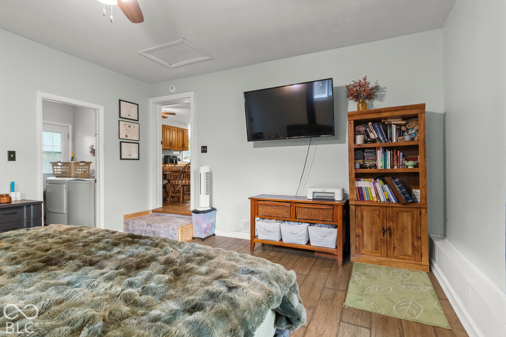 1204 Orchard Lane, Franklin, IN 46131 1204 Orchard Lane, Franklin, IN 46131