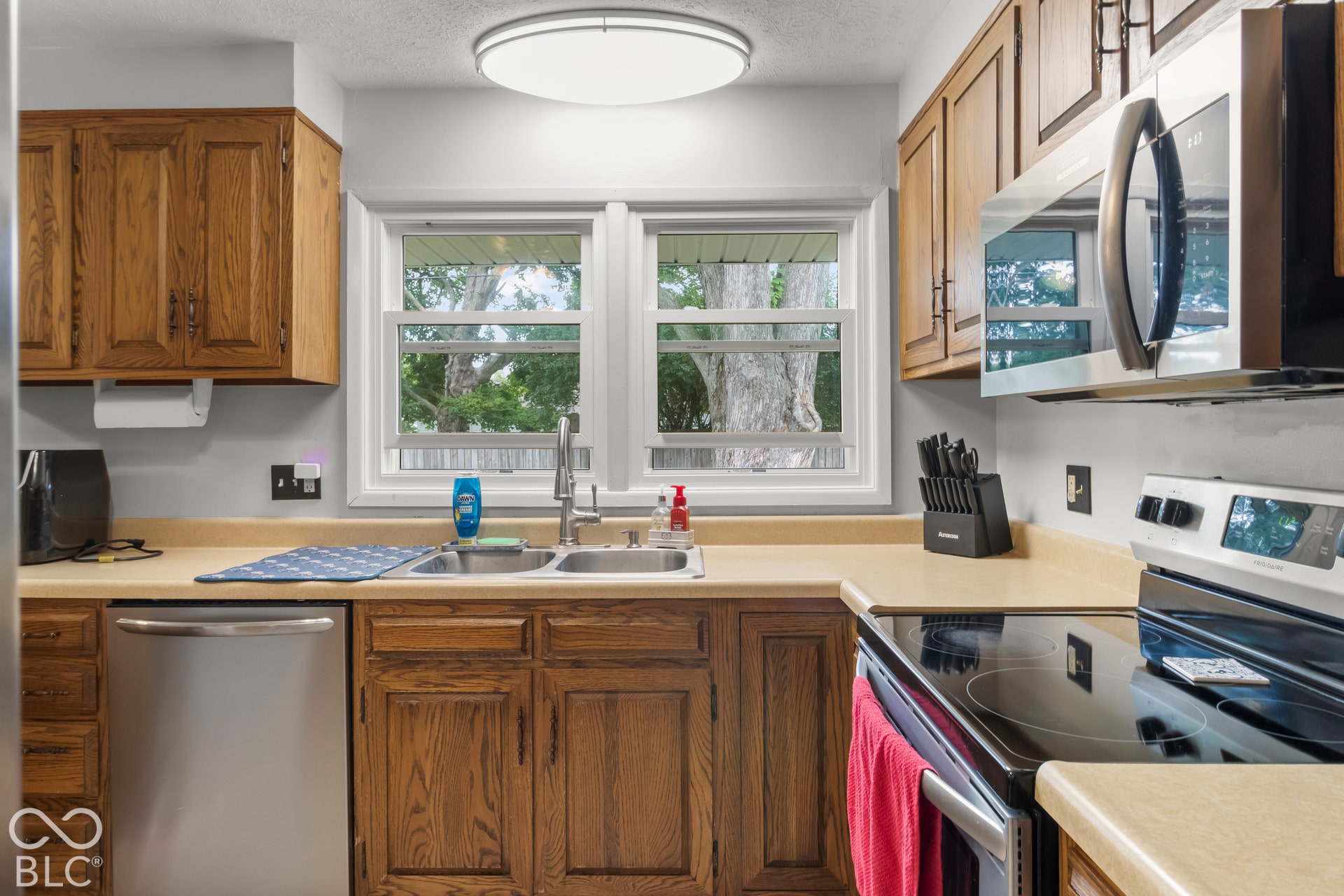 1204 Orchard Lane, Franklin, IN 46131 1204 Orchard Lane, Franklin, IN 46131