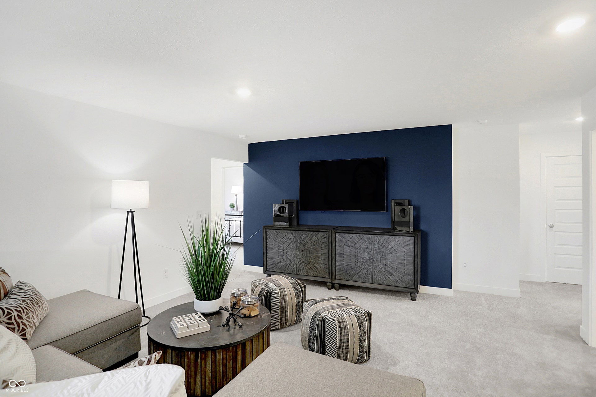 1547 Pine Circle, Franklin, IN 46131