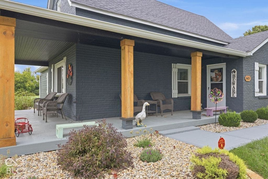 6425 N 125 Road W, Whiteland, IN 46184