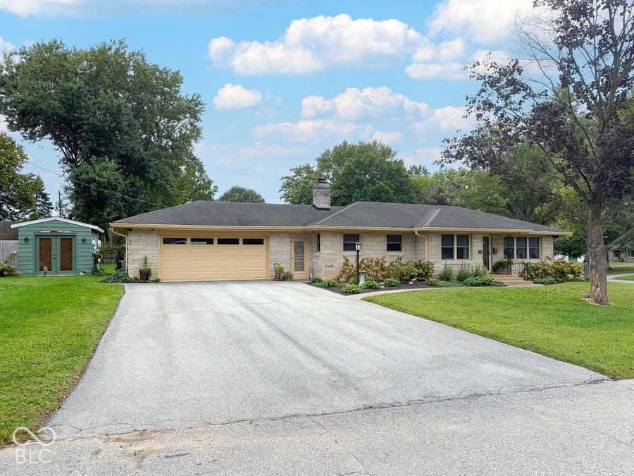 Property photo for 721 Maplecrest Avenue, Kokomo, IN