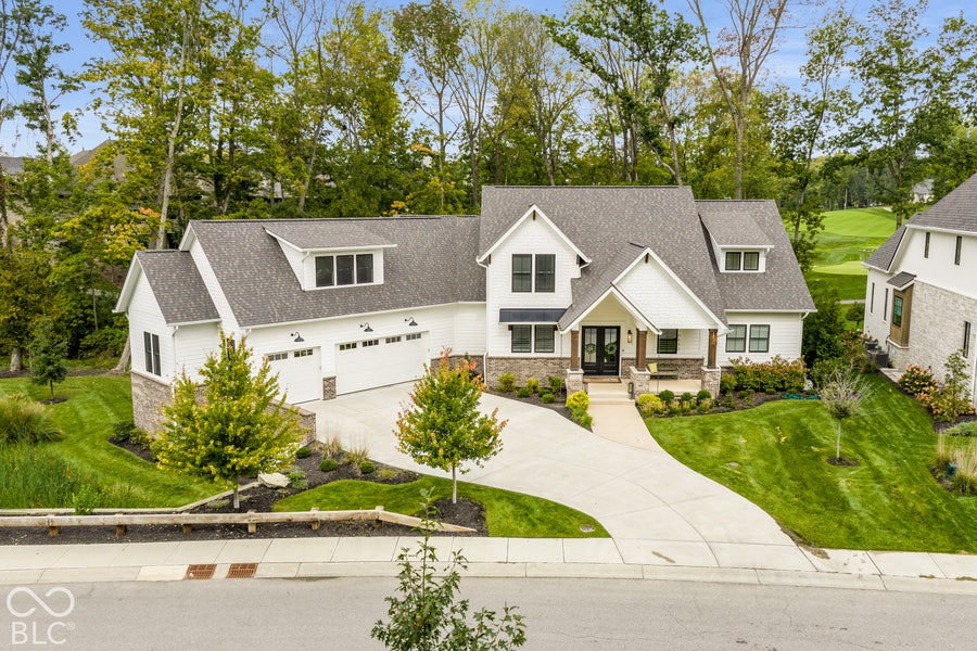 Property photo for 10642 Holliday Farms Boulevard, Zionsville, IN