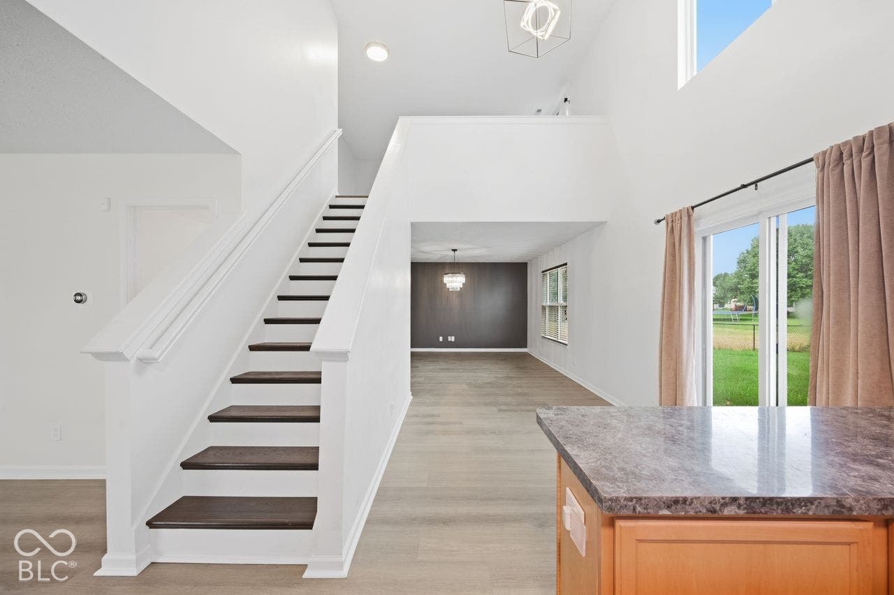 7622 Sergi Canyon Drive, Indianapolis, IN 46217 7622 Sergi Canyon Drive, Indianapolis, IN 46217