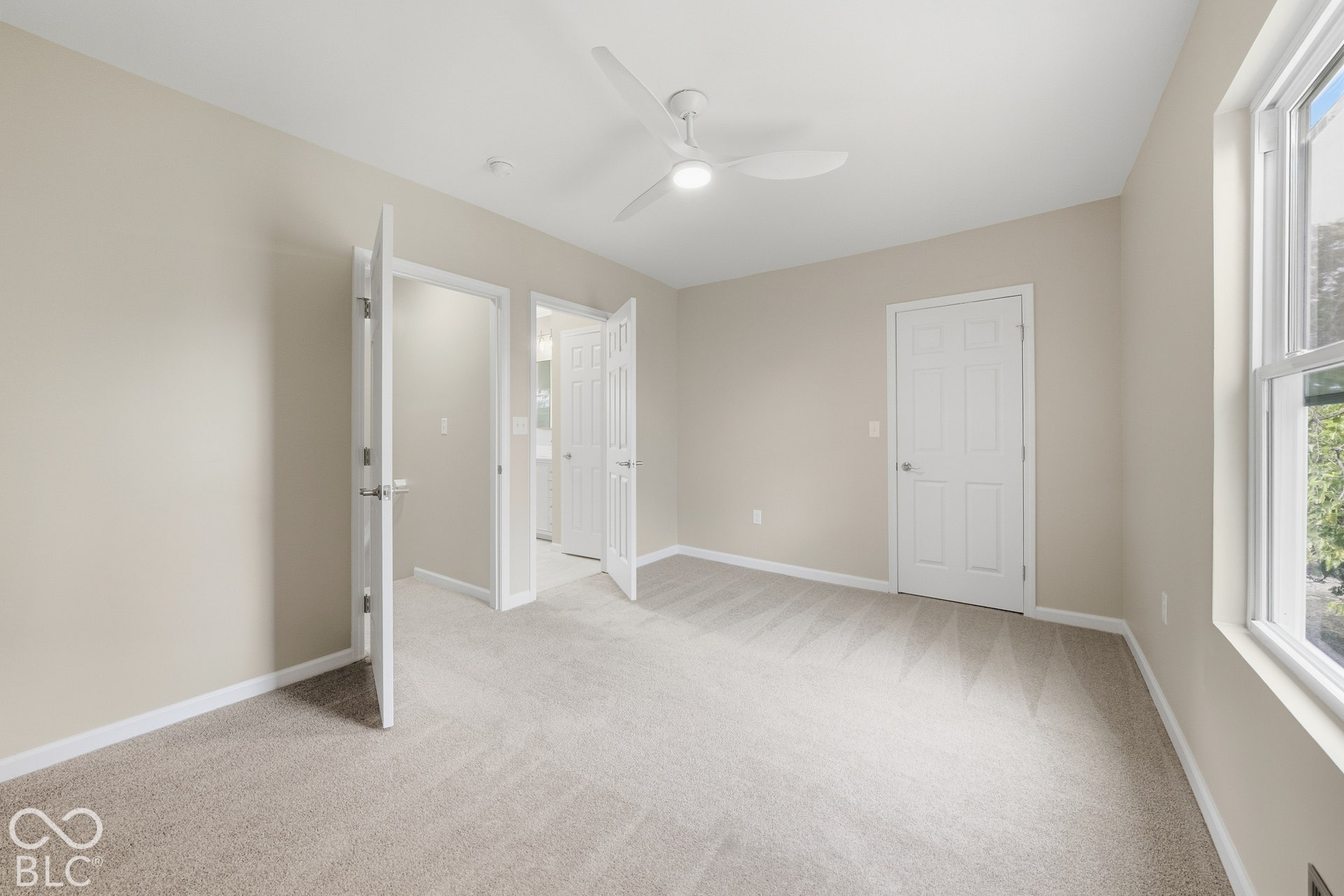 246 N Tacoma Avenue, Indianapolis, IN 46201 246 N Tacoma Avenue, Indianapolis, IN 46201