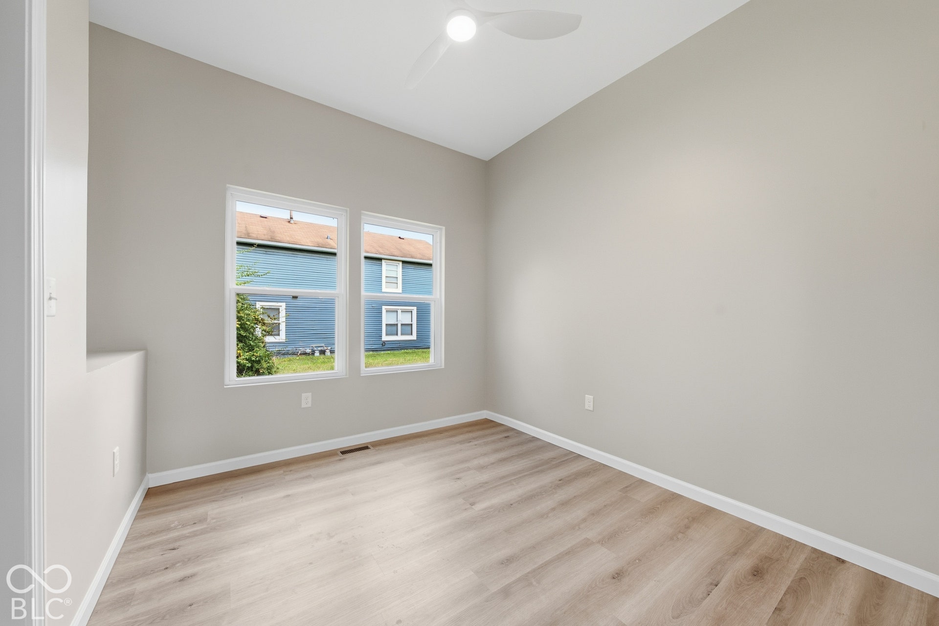 246 N Tacoma Avenue, Indianapolis, IN 46201 246 N Tacoma Avenue, Indianapolis, IN 46201