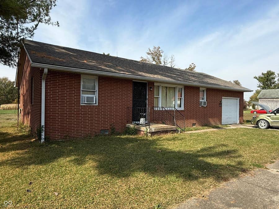 Property photo for 4213 Main Street, Coal City, IN