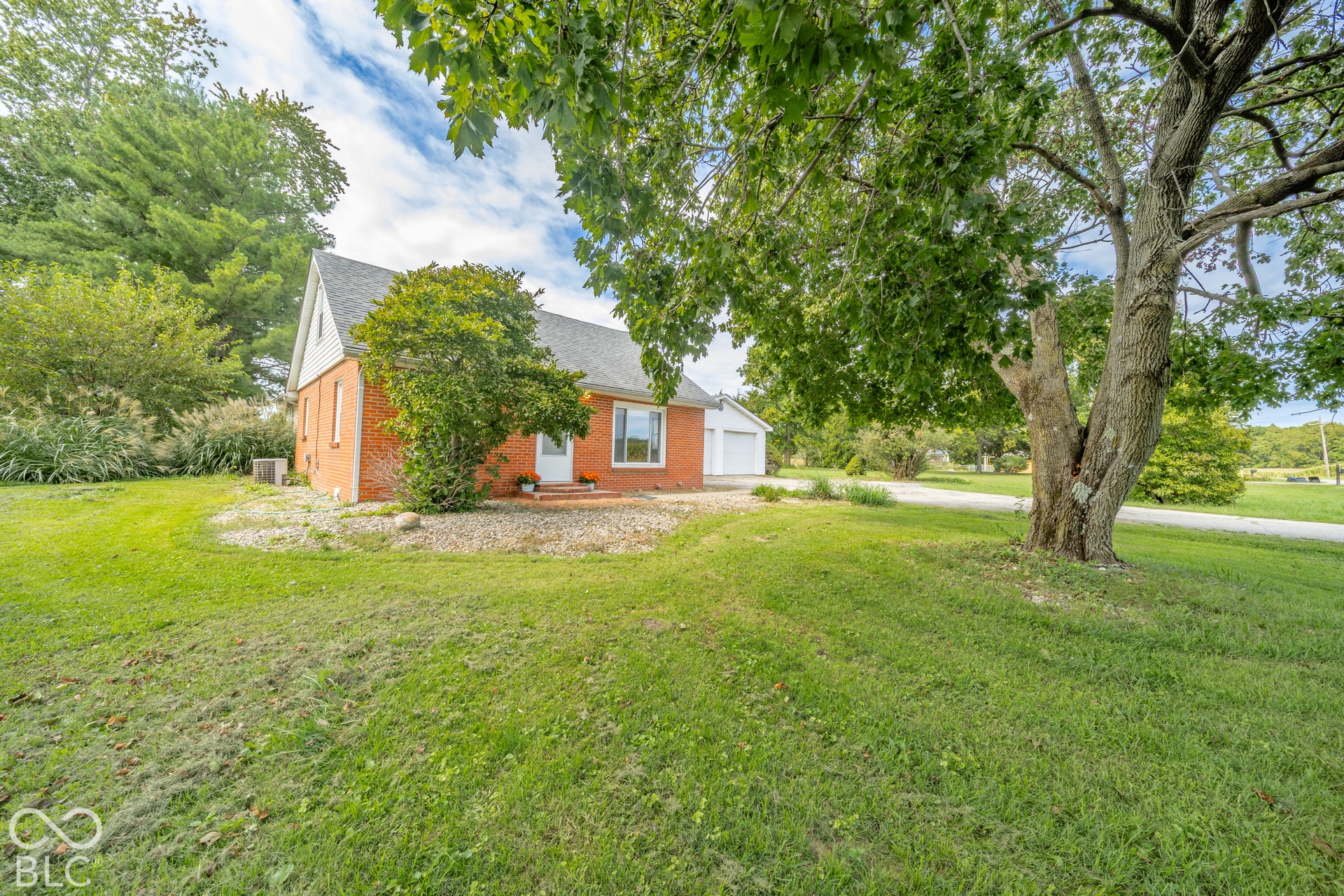 9815 S 300 W, Pendleton, IN 46064