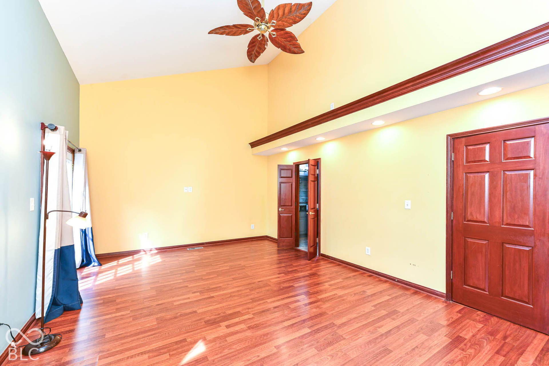 11513 Brook Bay Circle, Indianapolis, IN 46229