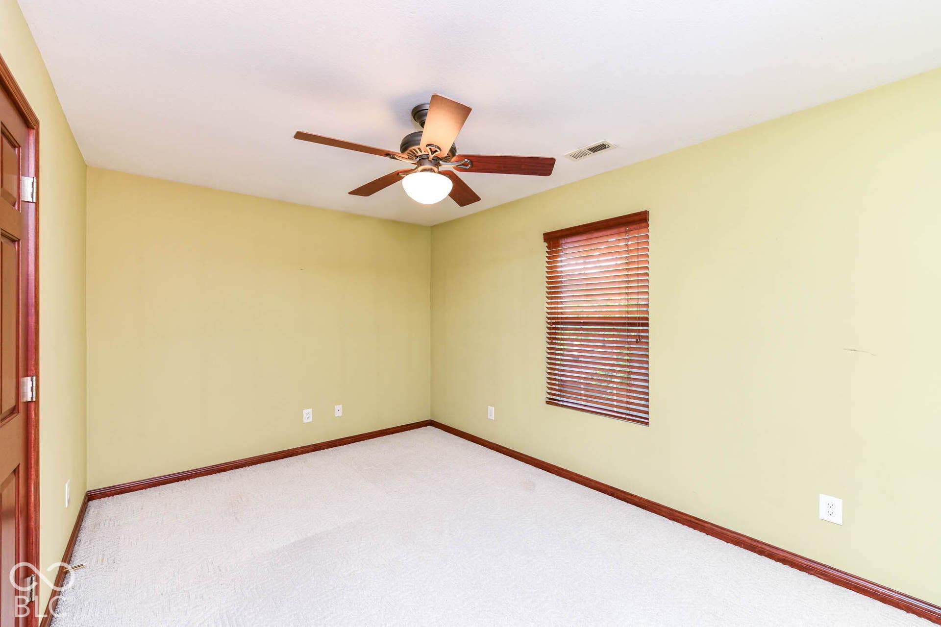 11513 Brook Bay Circle, Indianapolis, IN 46229