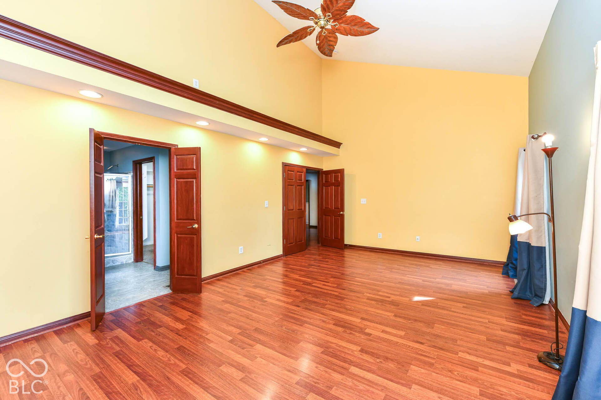 11513 Brook Bay Circle, Indianapolis, IN 46229
