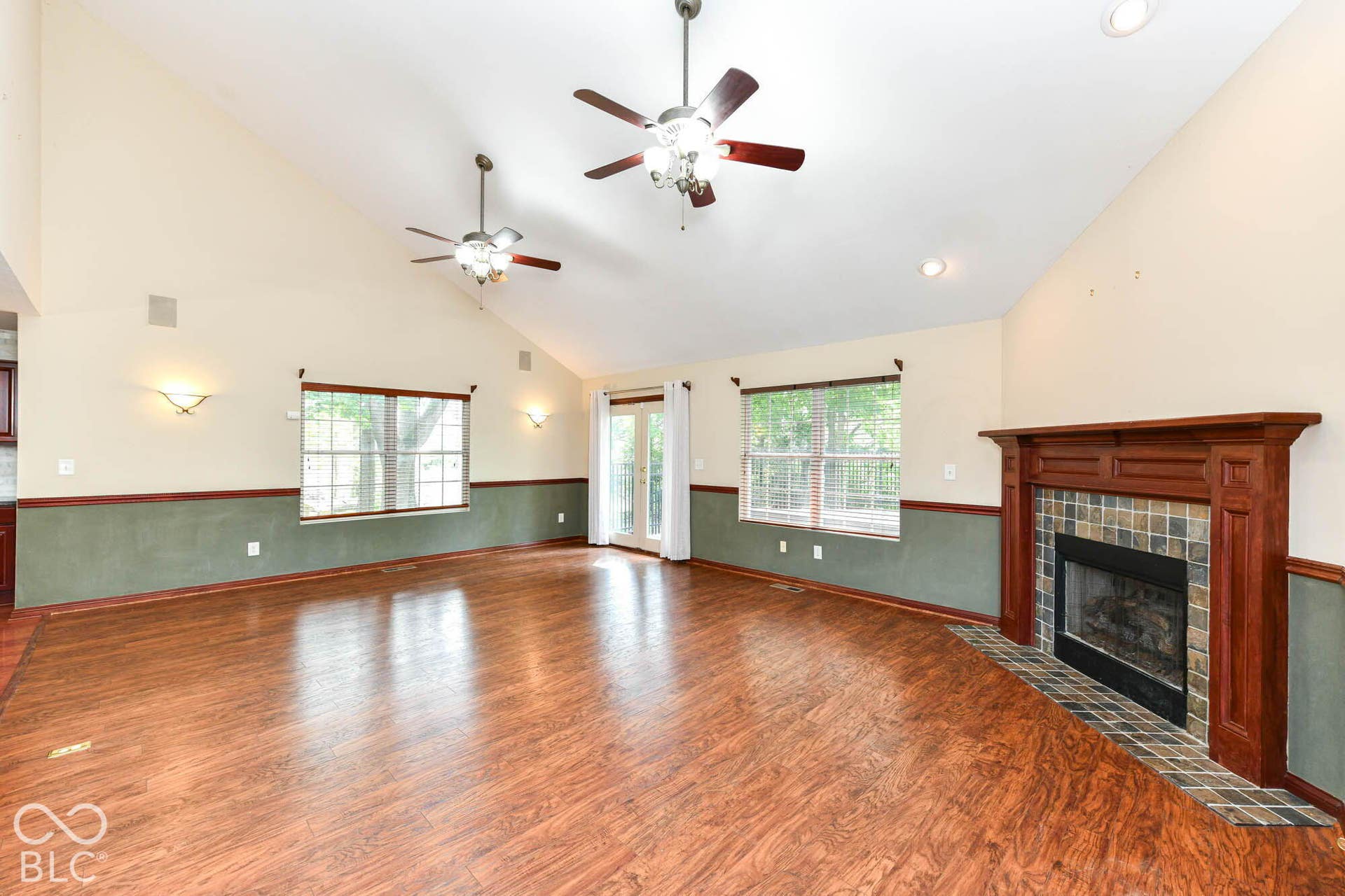 11513 Brook Bay Circle, Indianapolis, IN 46229